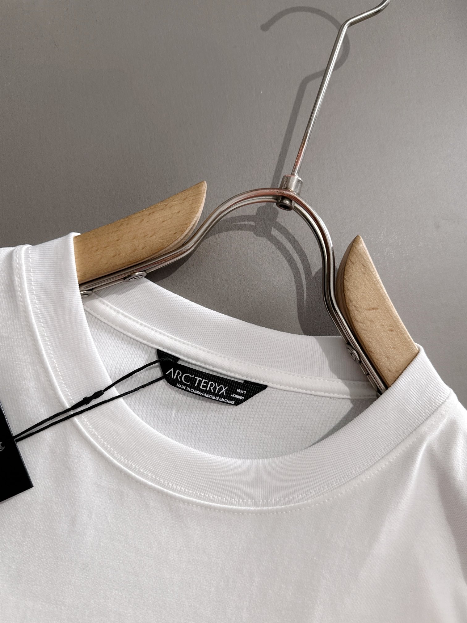 LuxluxHouse Best Quality Clothes T-shirt Arcteryx