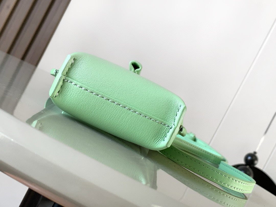 LuxluxHouse Best Quality Bags Loewe