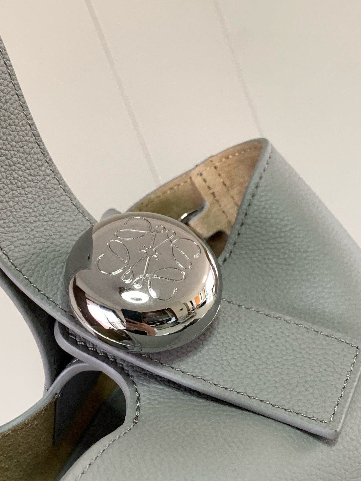LuxluxHouse Best Quality Bags Loewe