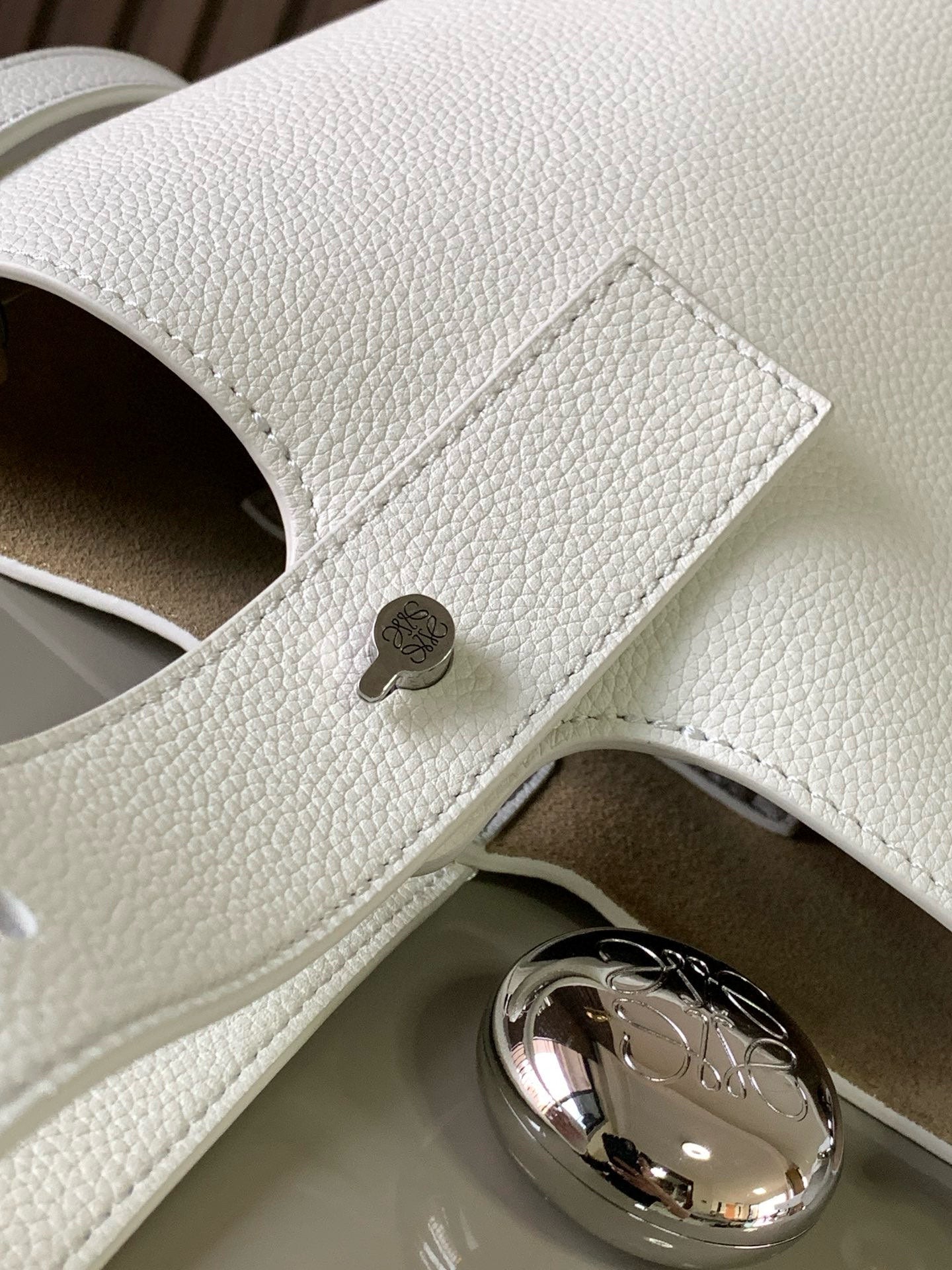 LuxluxHouse Best Quality Bags Loewe