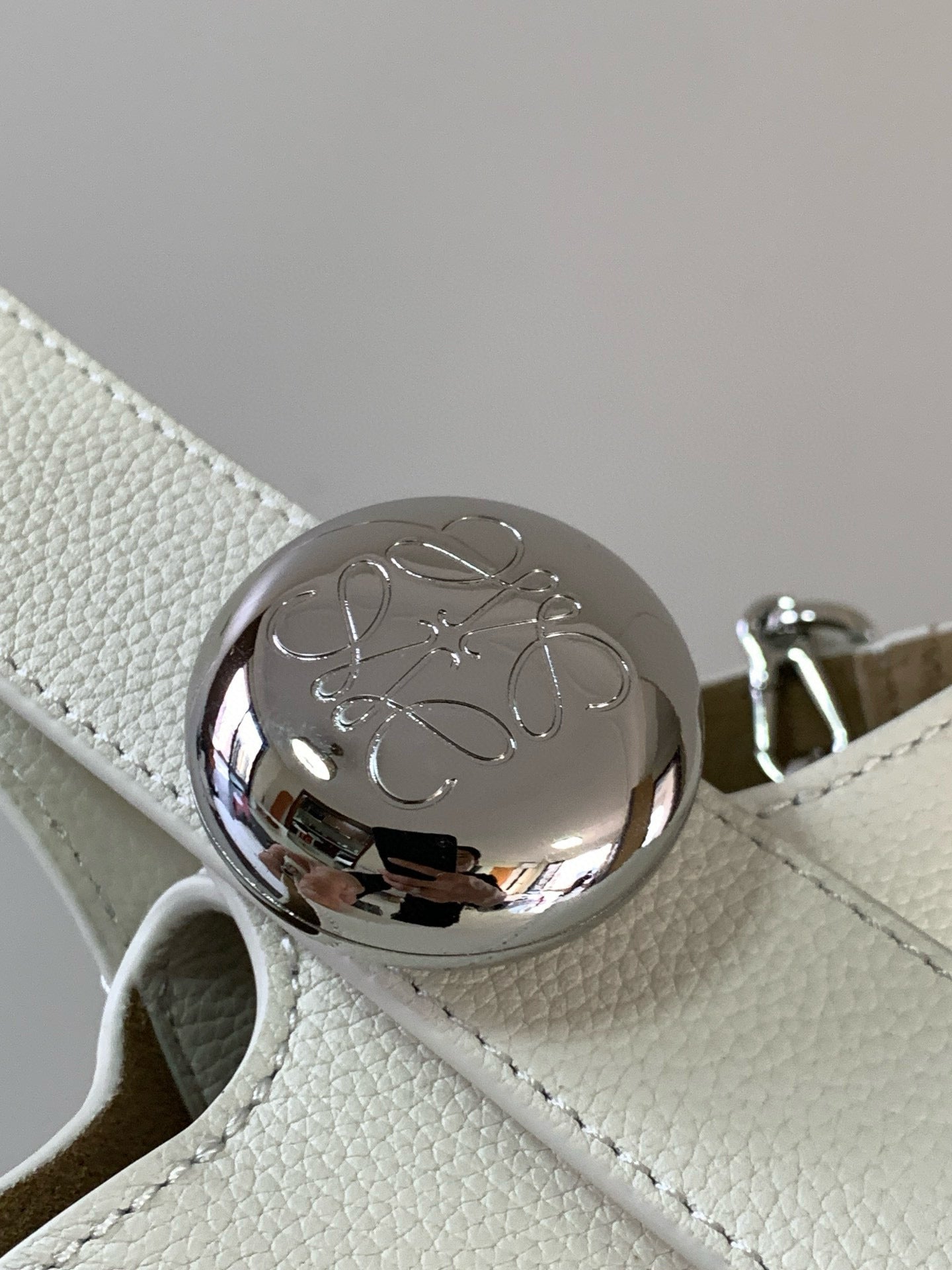 LuxluxHouse Best Quality Bags Loewe