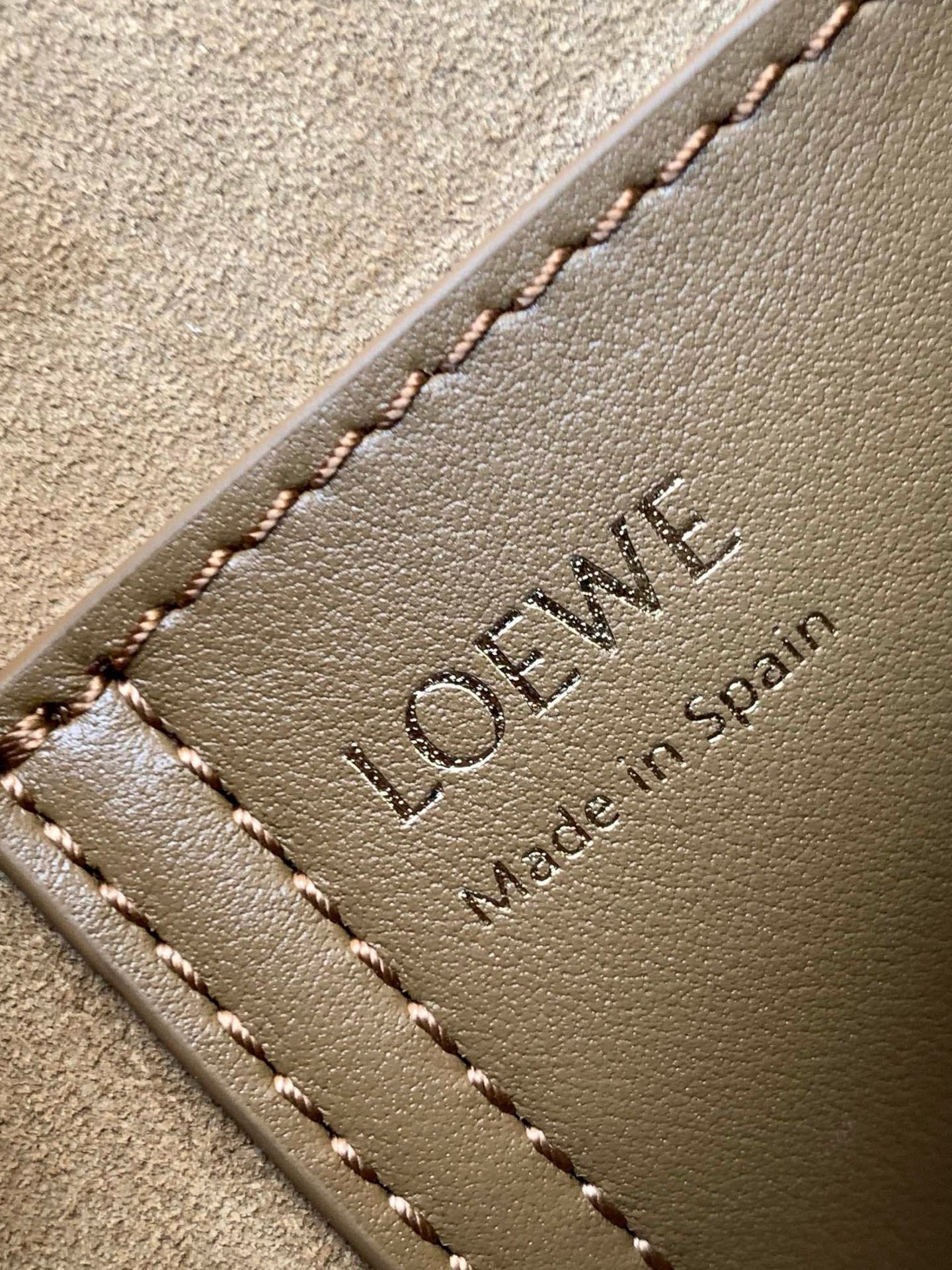 LuxluxHouse Best Quality Bags Loewe