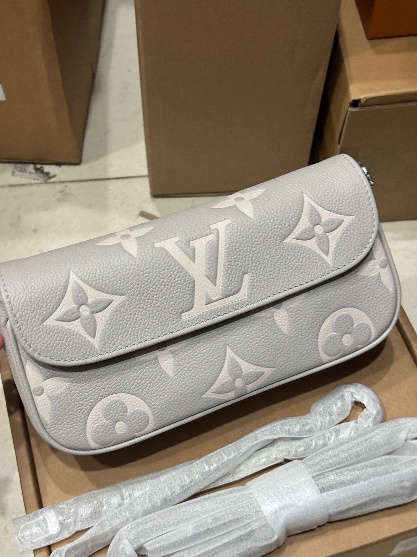 LuxluxHouse Best Quality Bags  Louis Vuitton