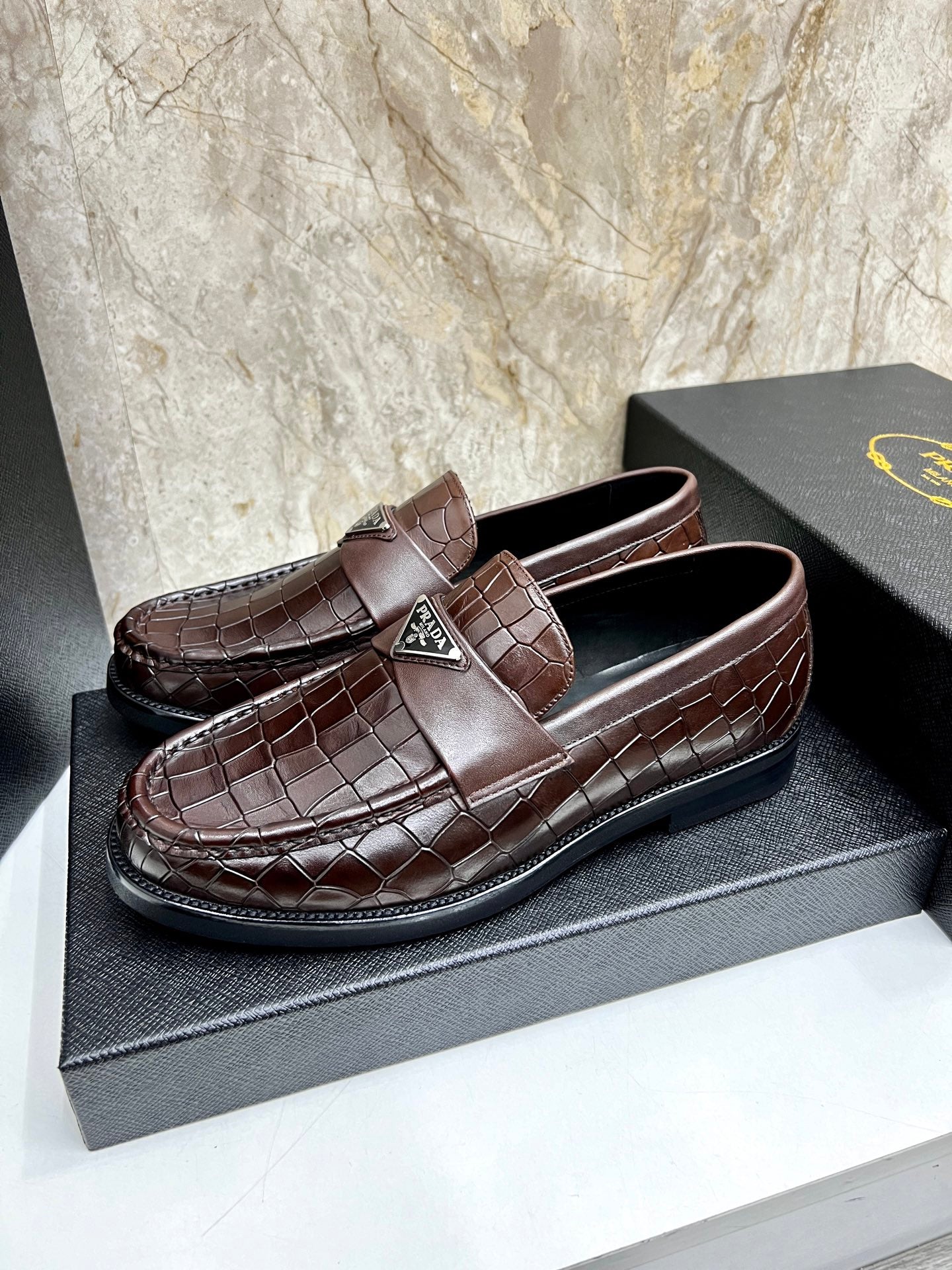 LuxluxHouse Best Quality Shoes Prada