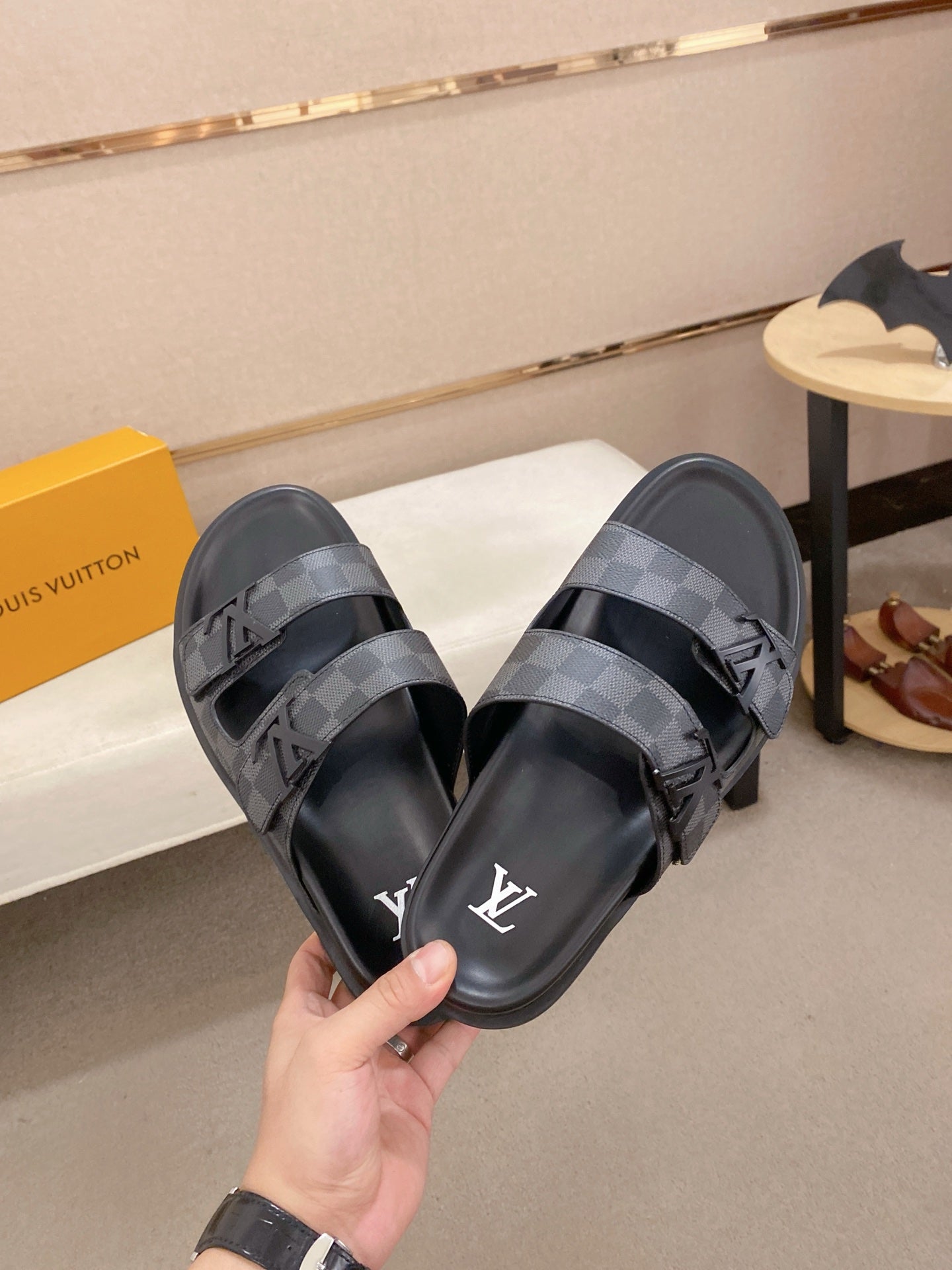 LuxluxHouse Best Quality Sandals Louis Vuitton