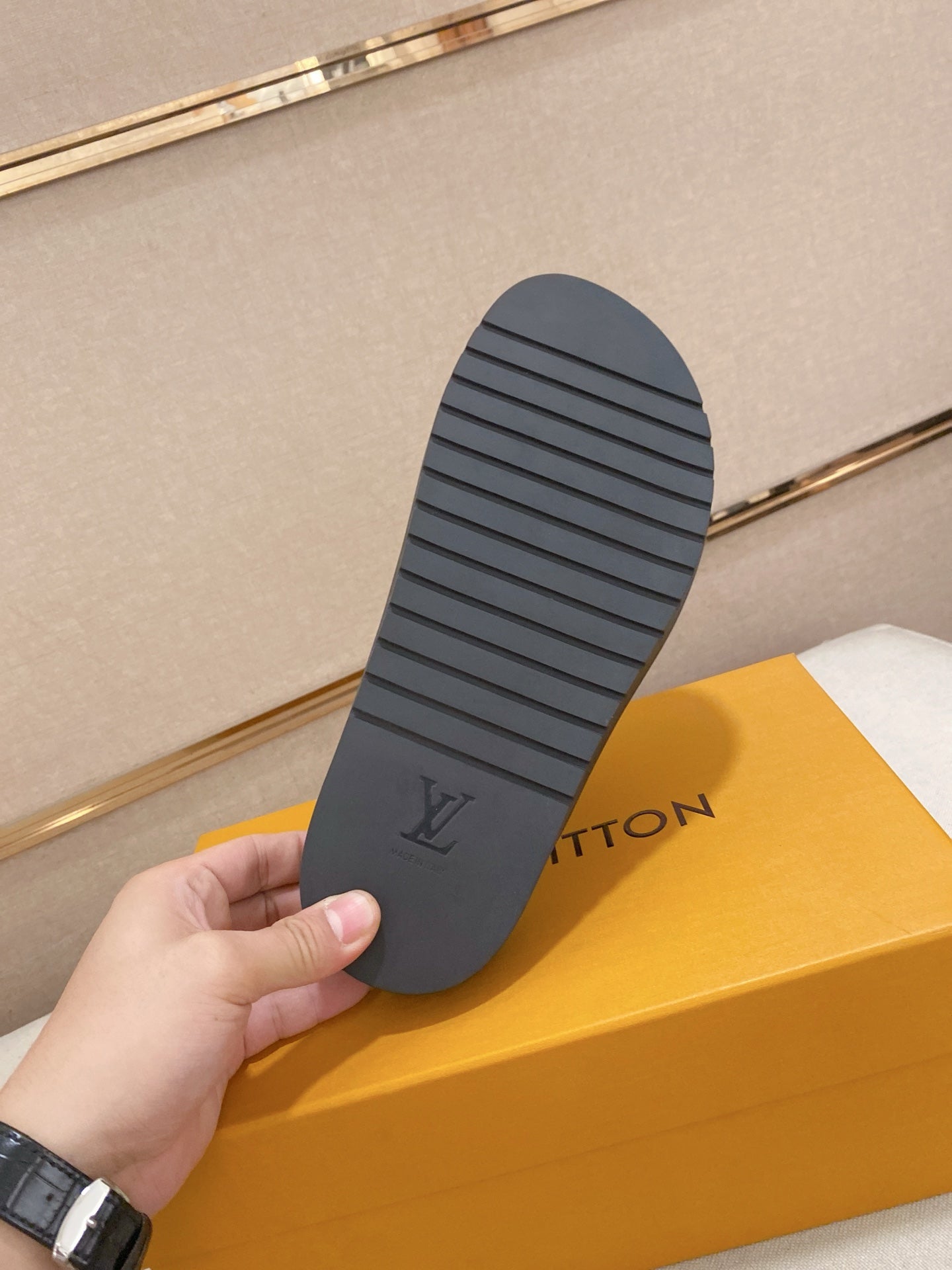LuxluxHouse Best Quality Sandals Louis Vuitton