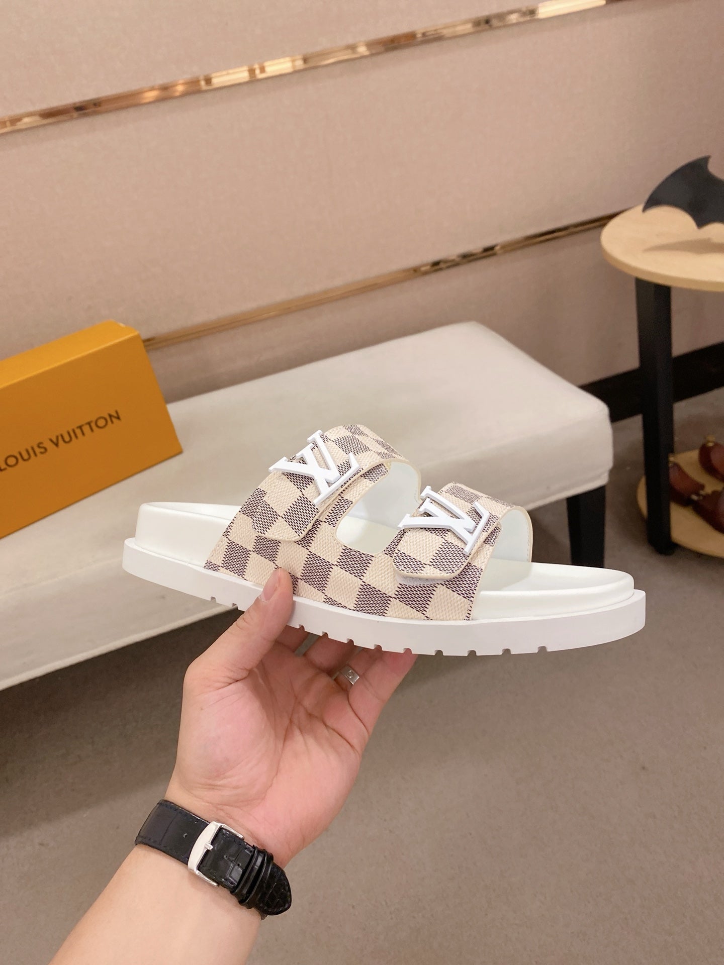 LuxluxHouse Best Quality Sandals Louis Vuitton