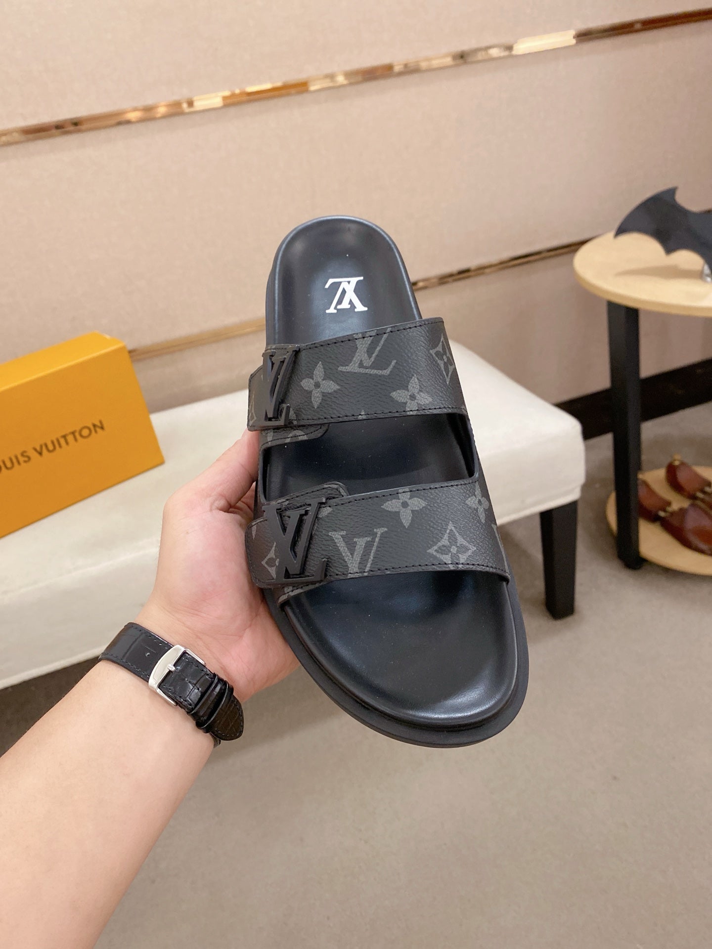 LuxluxHouse Best Quality Sandals Louis Vuitton