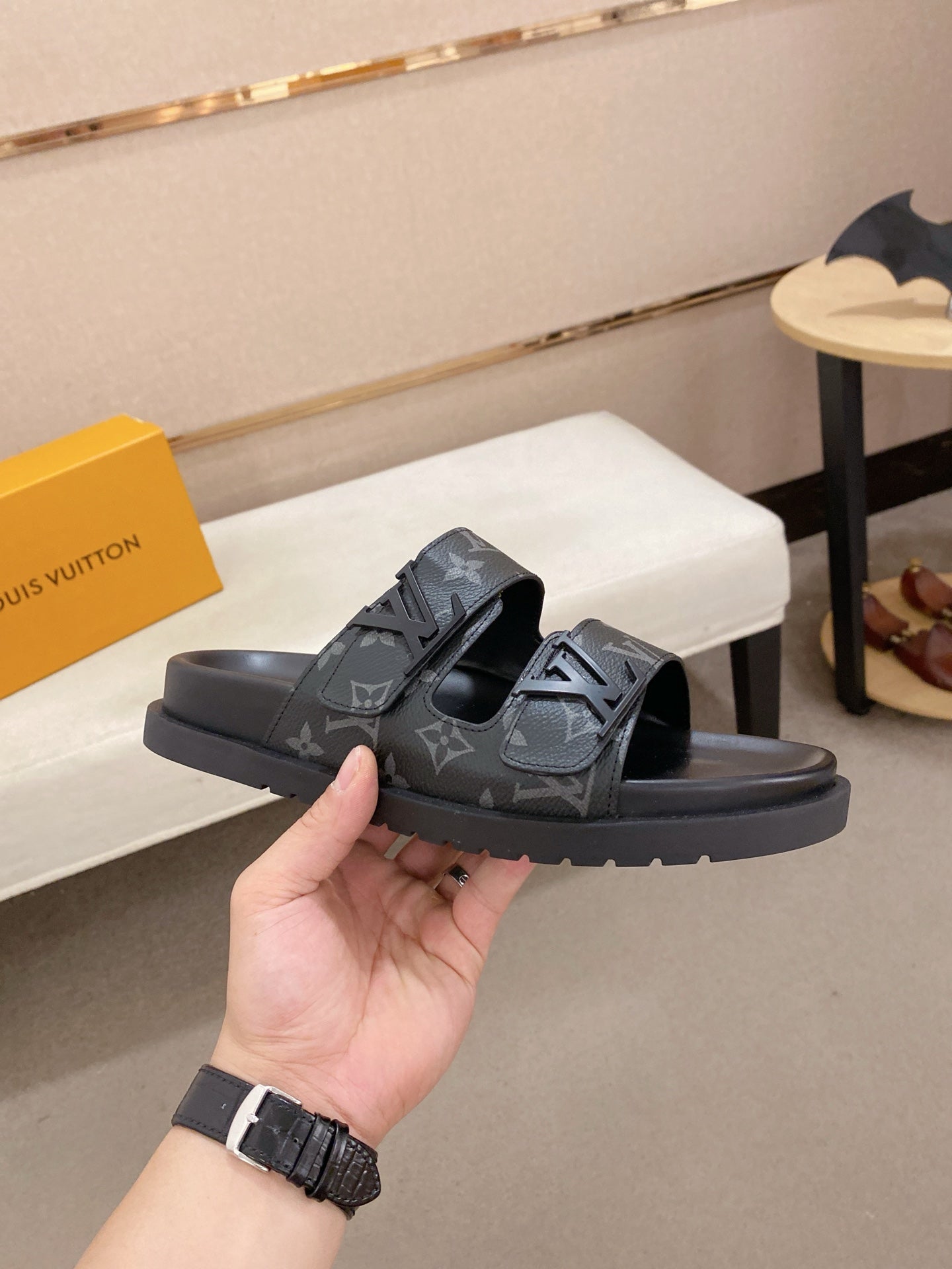 LuxluxHouse Best Quality Sandals Louis Vuitton