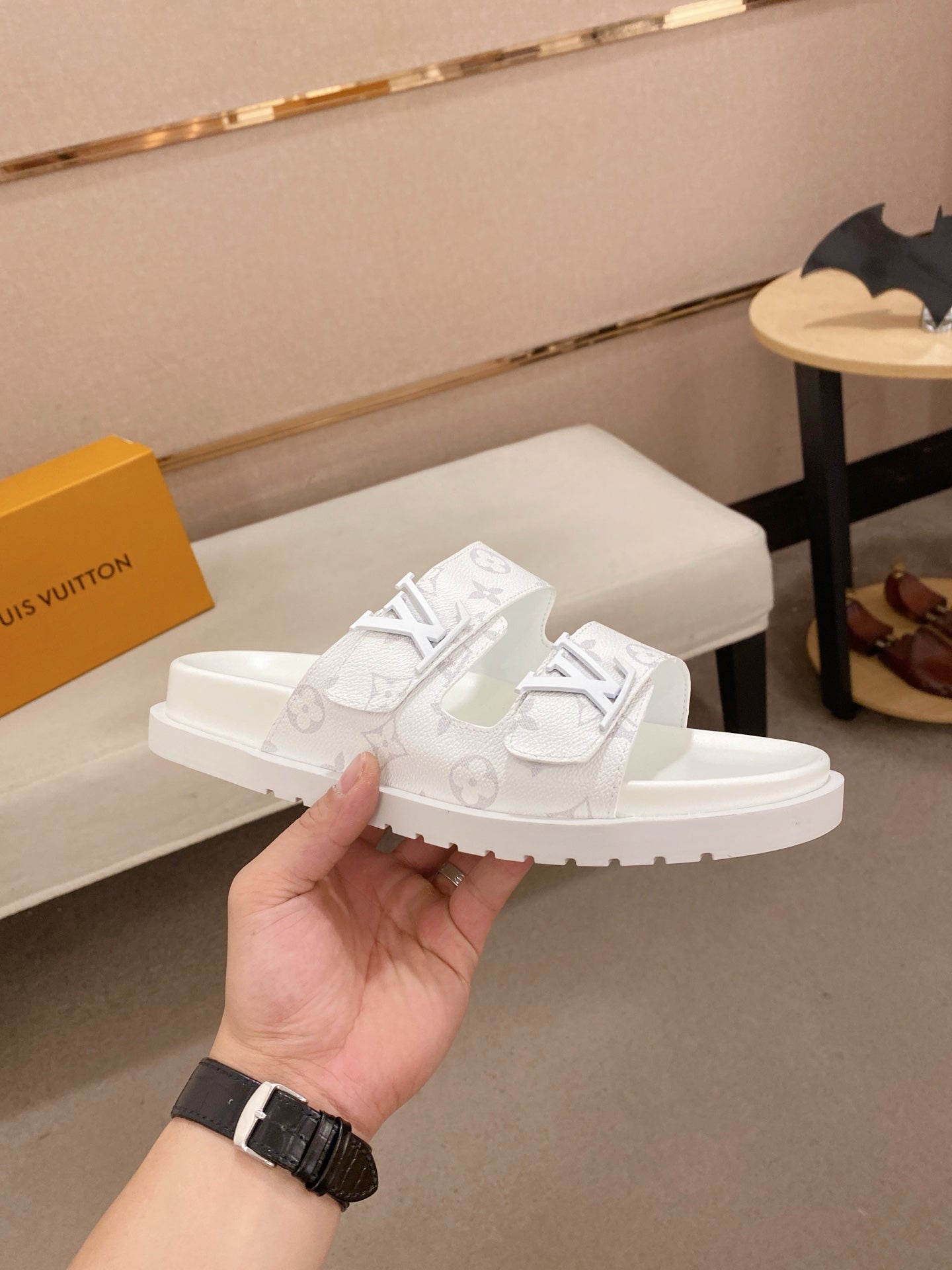 LuxluxHouse Best Quality Sandals Louis Vuitton