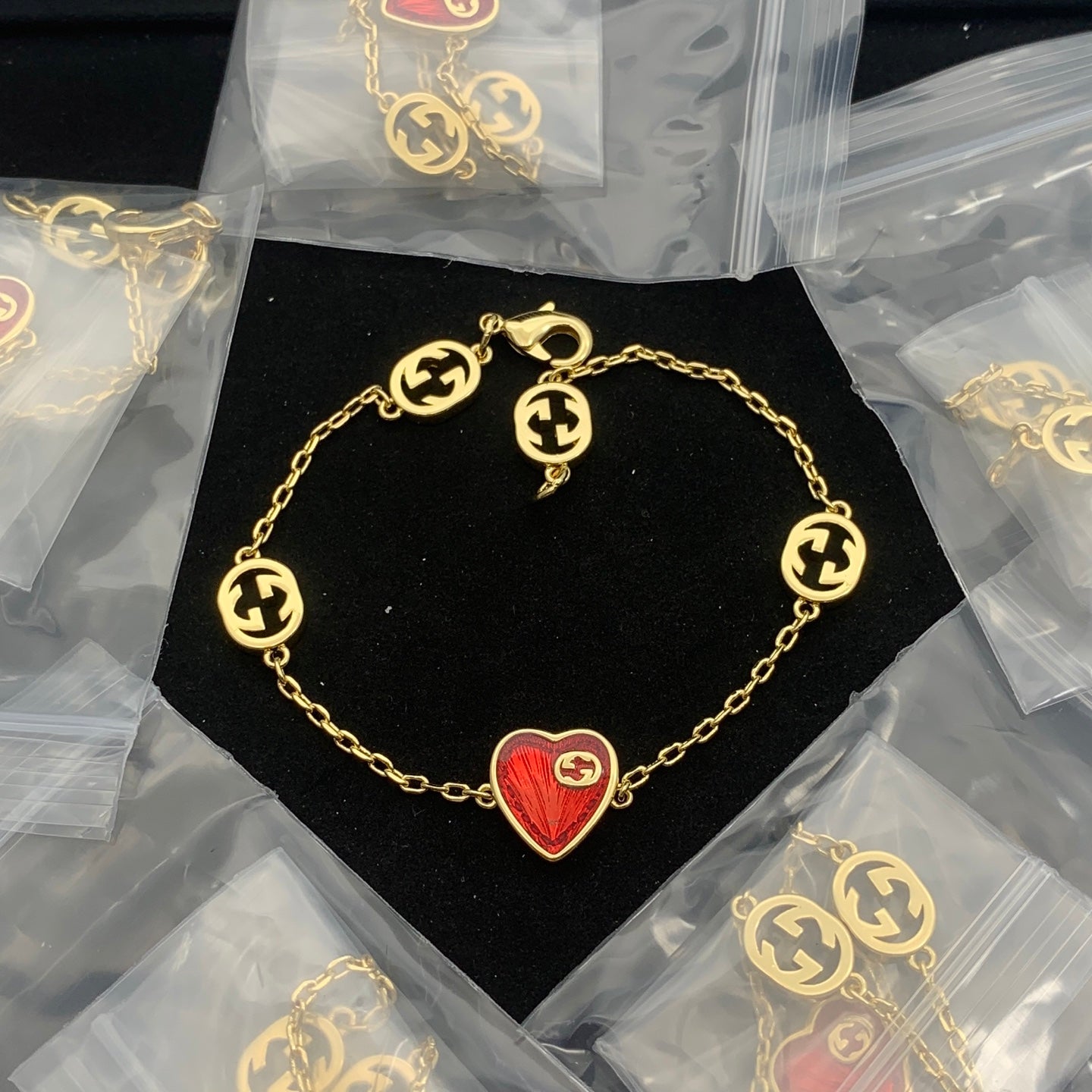LuxluxHouse Low Price And High Quality Accessories Gucci