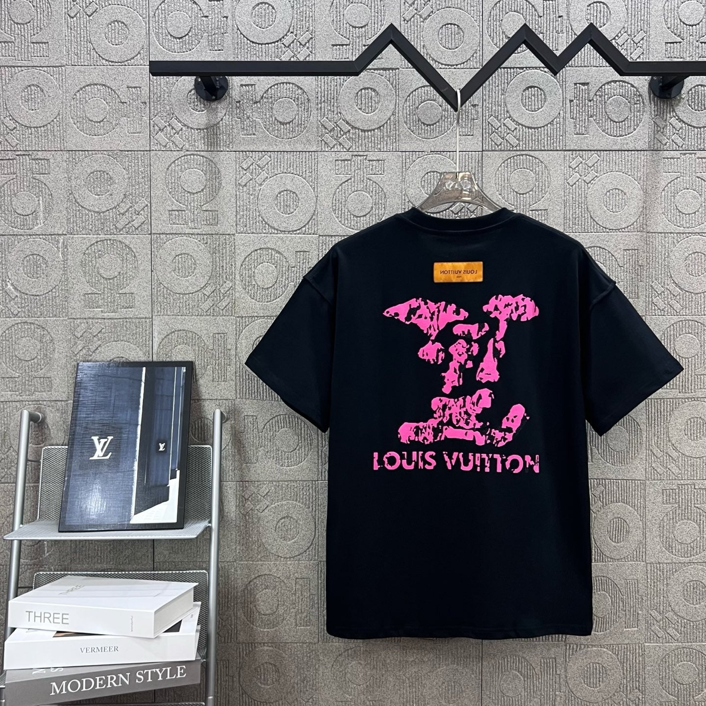 LuxluxHouse Best Quality Clothes T-shirt Louis Vuitton