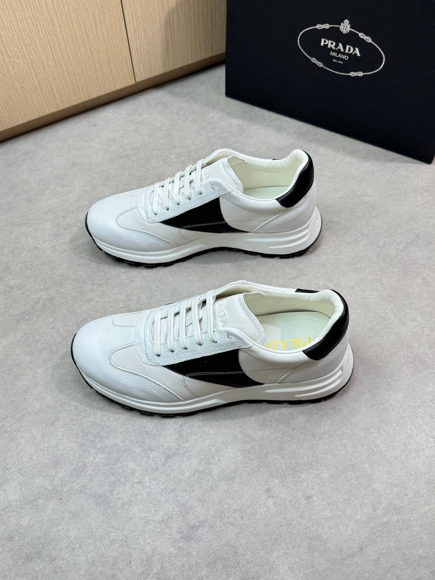 LuxluxHouse Best Quality Shoes Prada