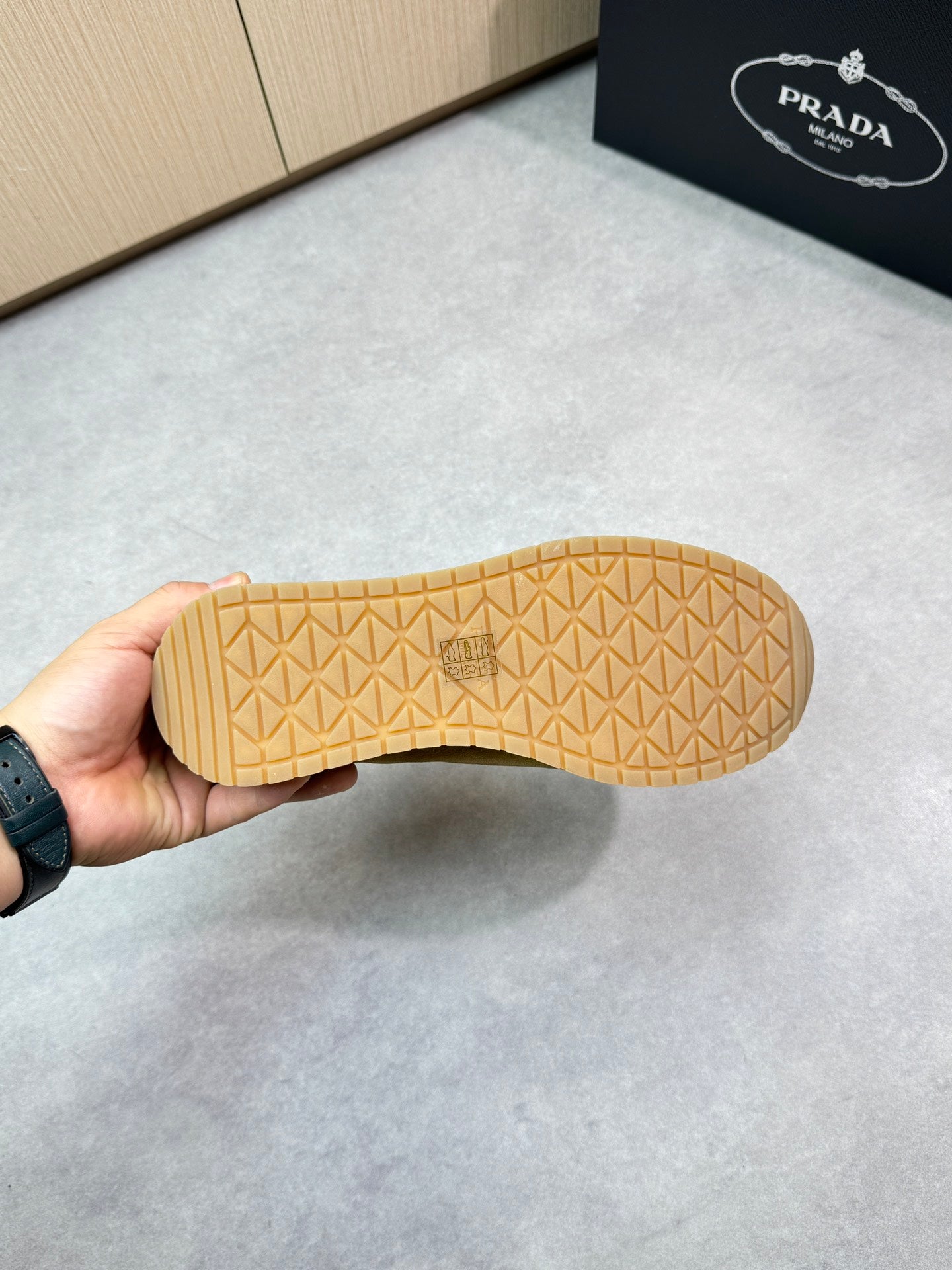 LuxluxHouse Best Quality Shoes Prada