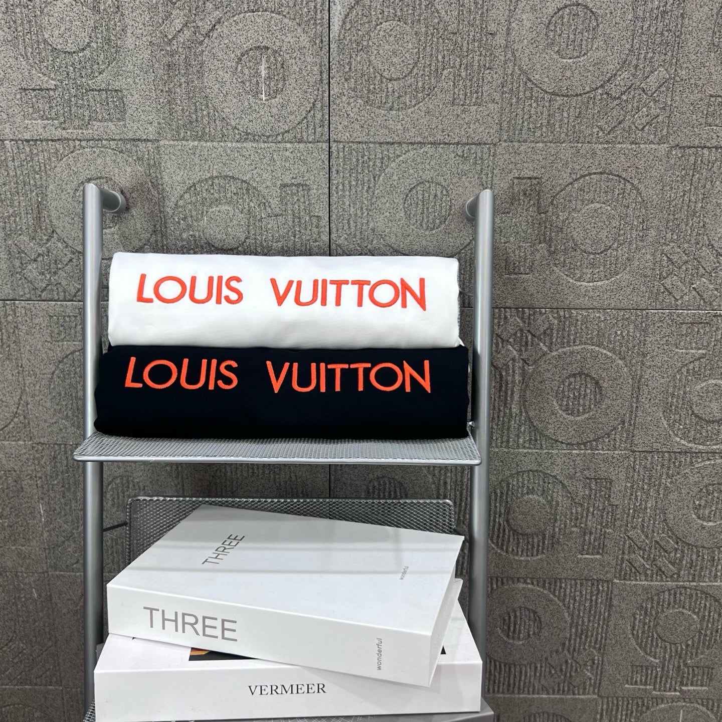 LuxluxHouse Best Quality Clothes T-shirt Louis Vuitton