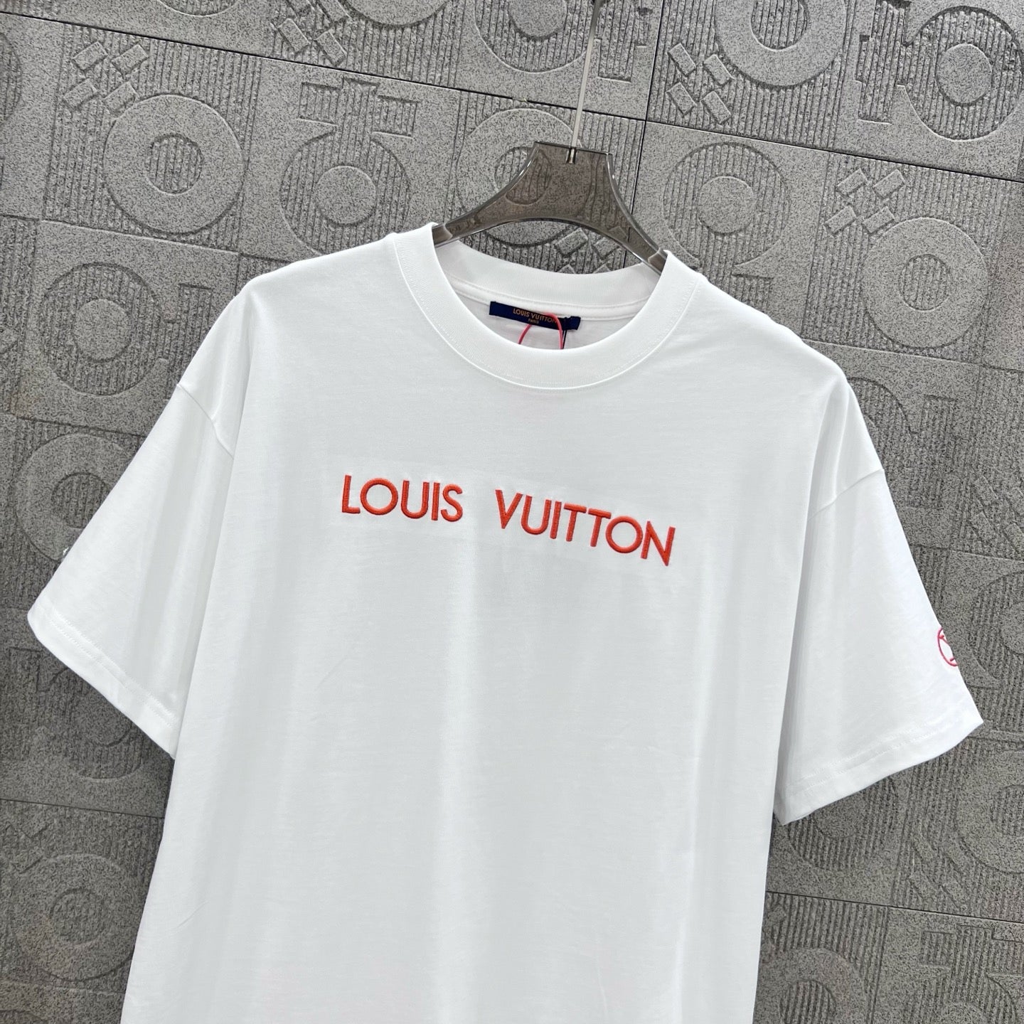 LuxluxHouse Best Quality Clothes T-shirt Louis Vuitton