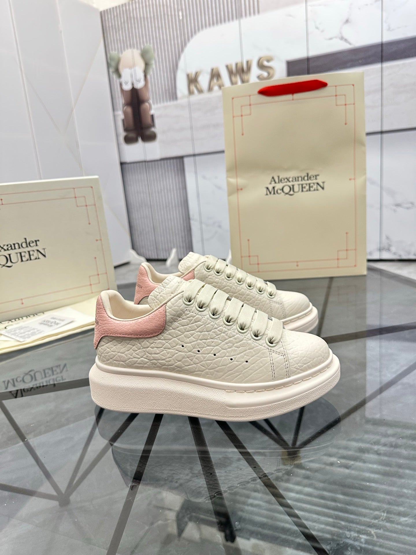 LuxluxHouse Best Quality Shoes Alexander McQueen
