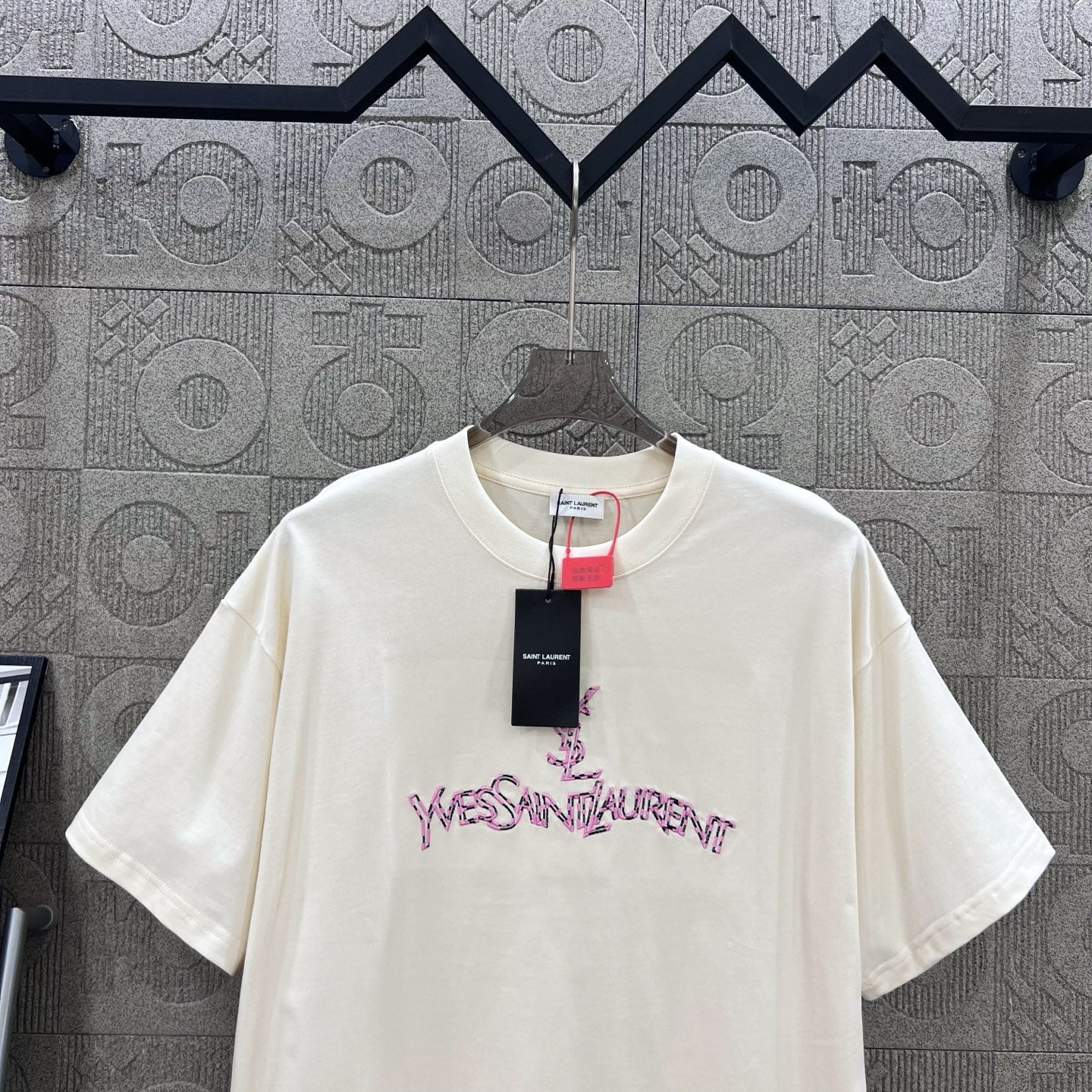 LuxluxHouse Best Quality Clothes T-shirt Arcteryx