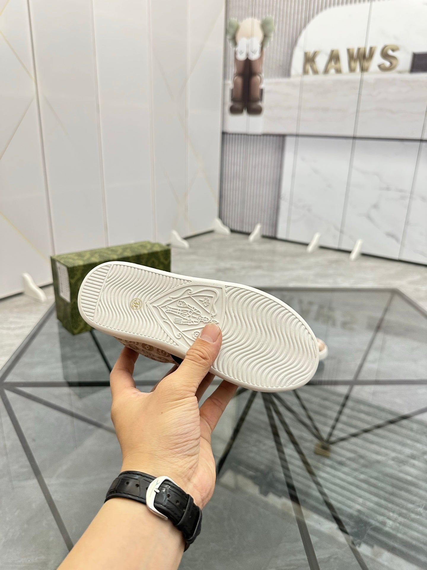 LuxluxHouse Best Quality Shoes Gucci