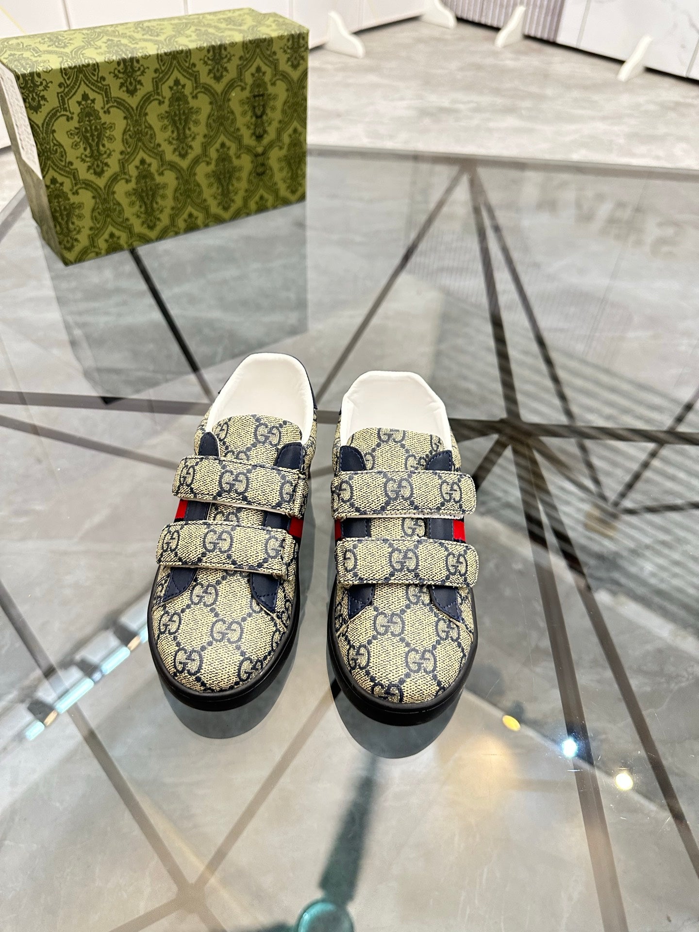 LuxluxHouse Best Quality Shoes Gucci