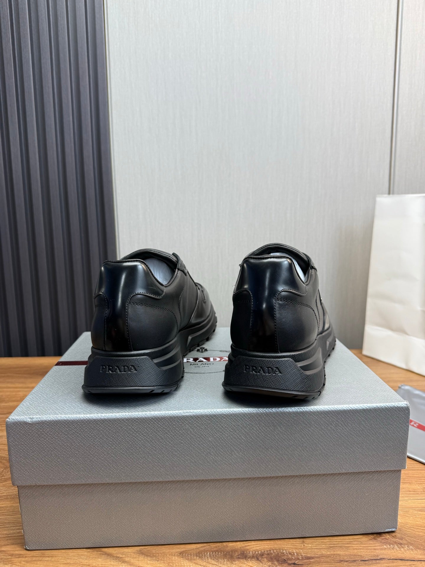 LuxluxHouse Best Quality Shoes Prada
