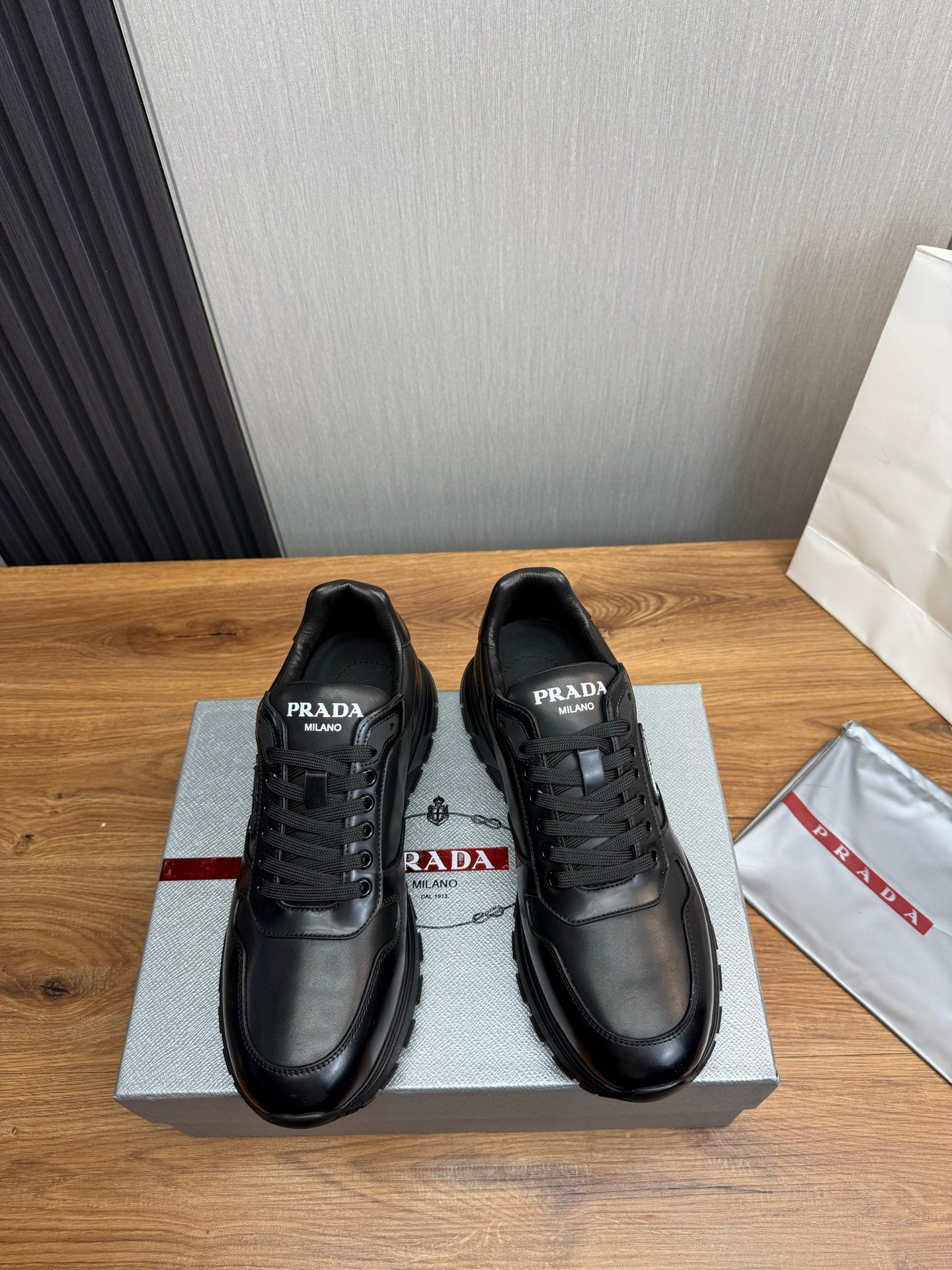 LuxluxHouse Best Quality Shoes Prada