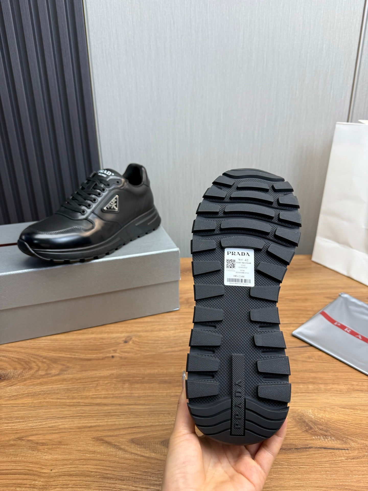 LuxluxHouse Best Quality Shoes Prada