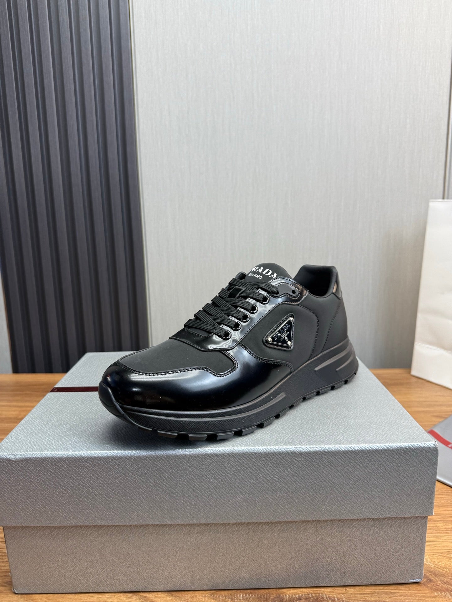 LuxluxHouse Best Quality Shoes Prada