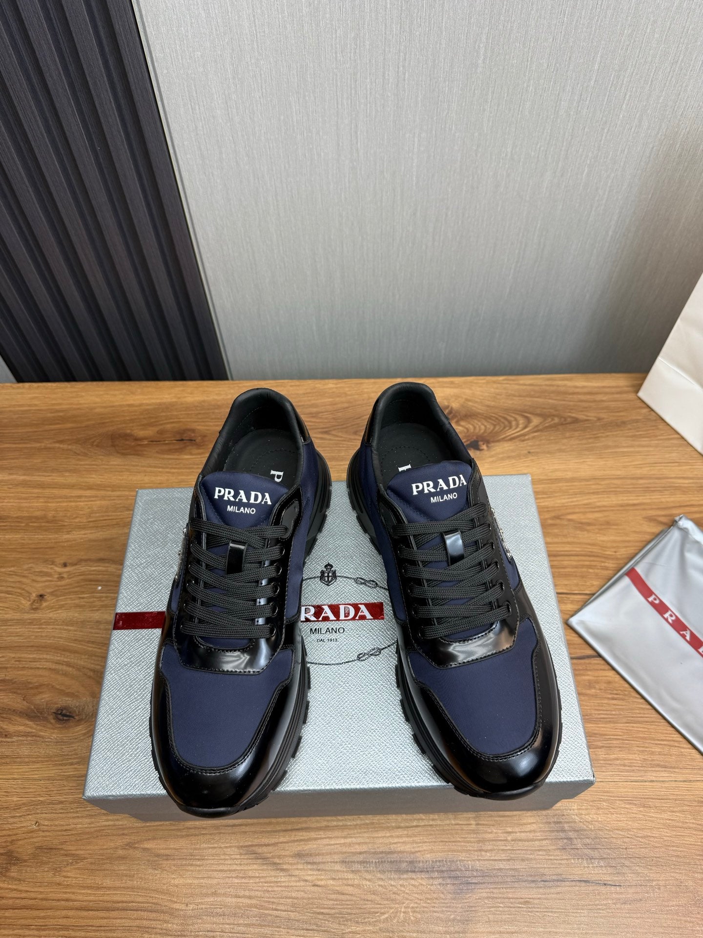 LuxluxHouse Best Quality Shoes Prada