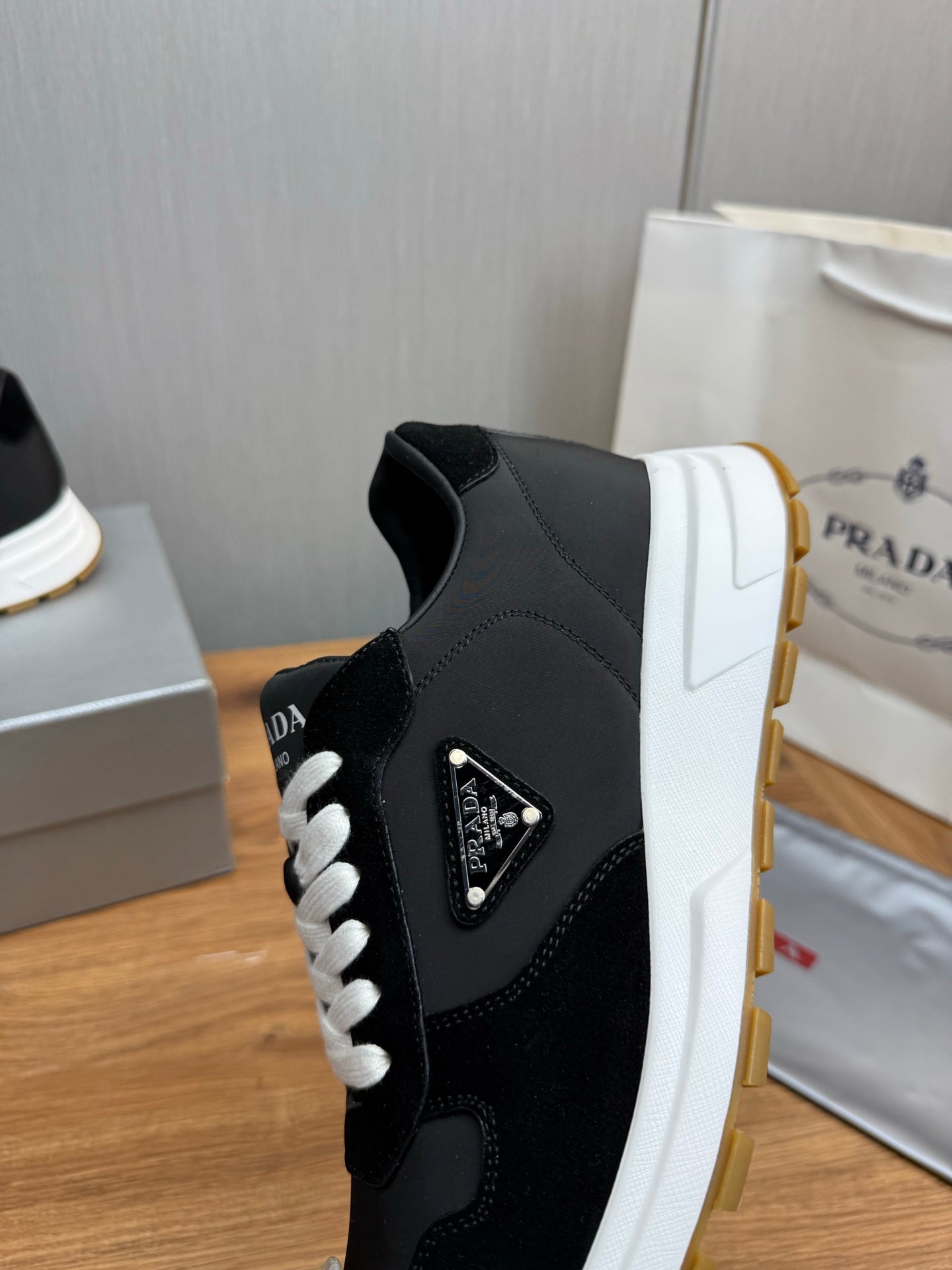 LuxluxHouse Best Quality Shoes Prada