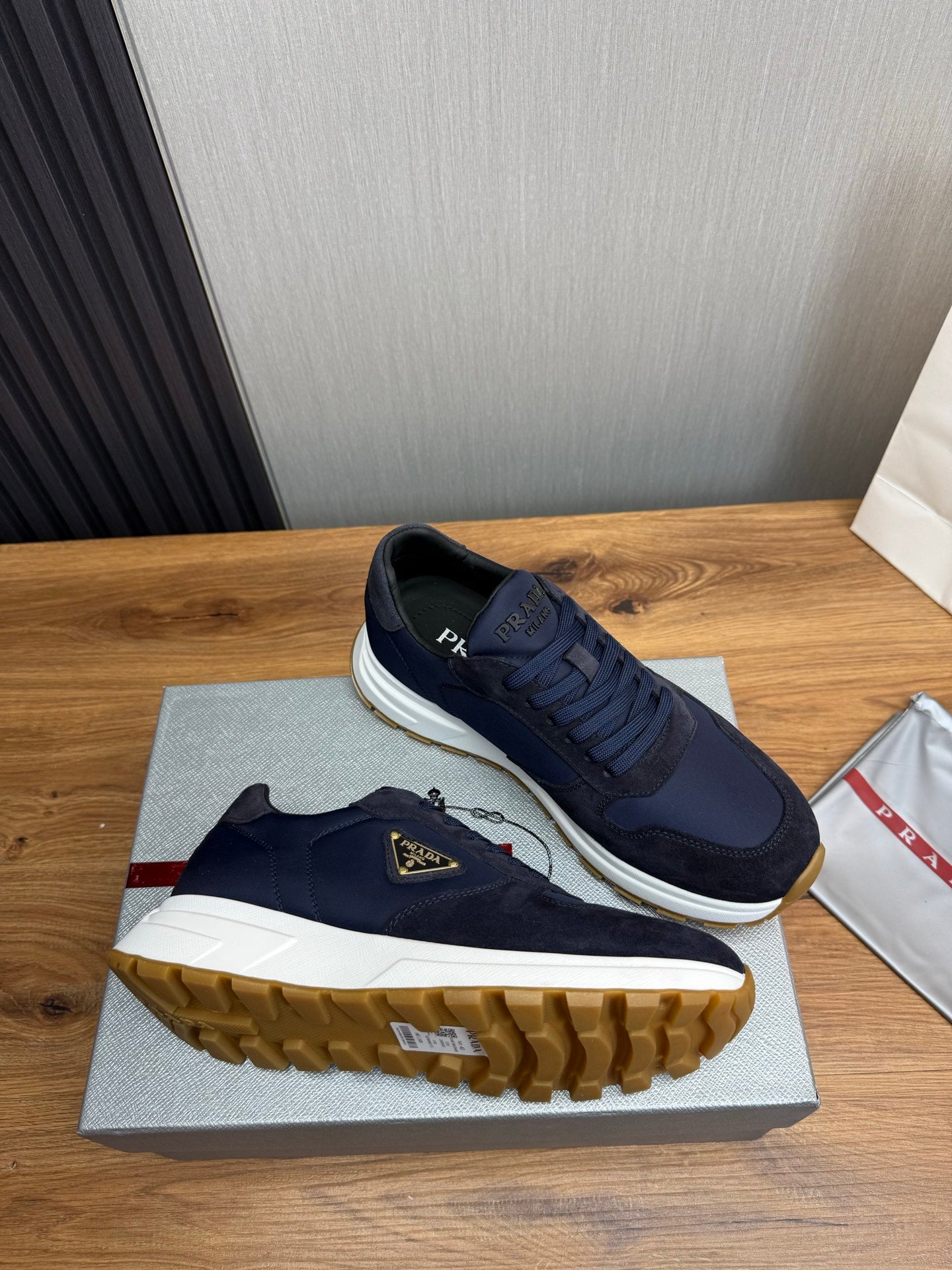 LuxluxHouse Best Quality Shoes Prada