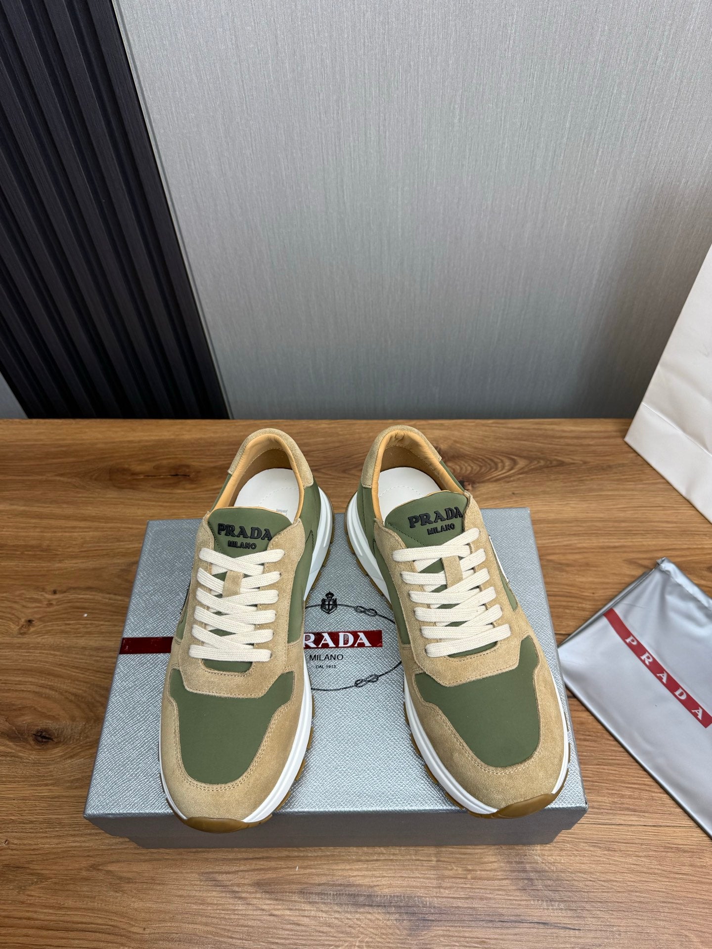 LuxluxHouse Best Quality Shoes Prada