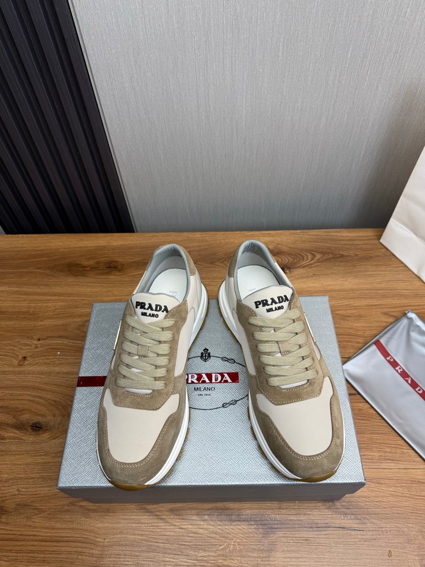 LuxluxHouse Best Quality Shoes Prada