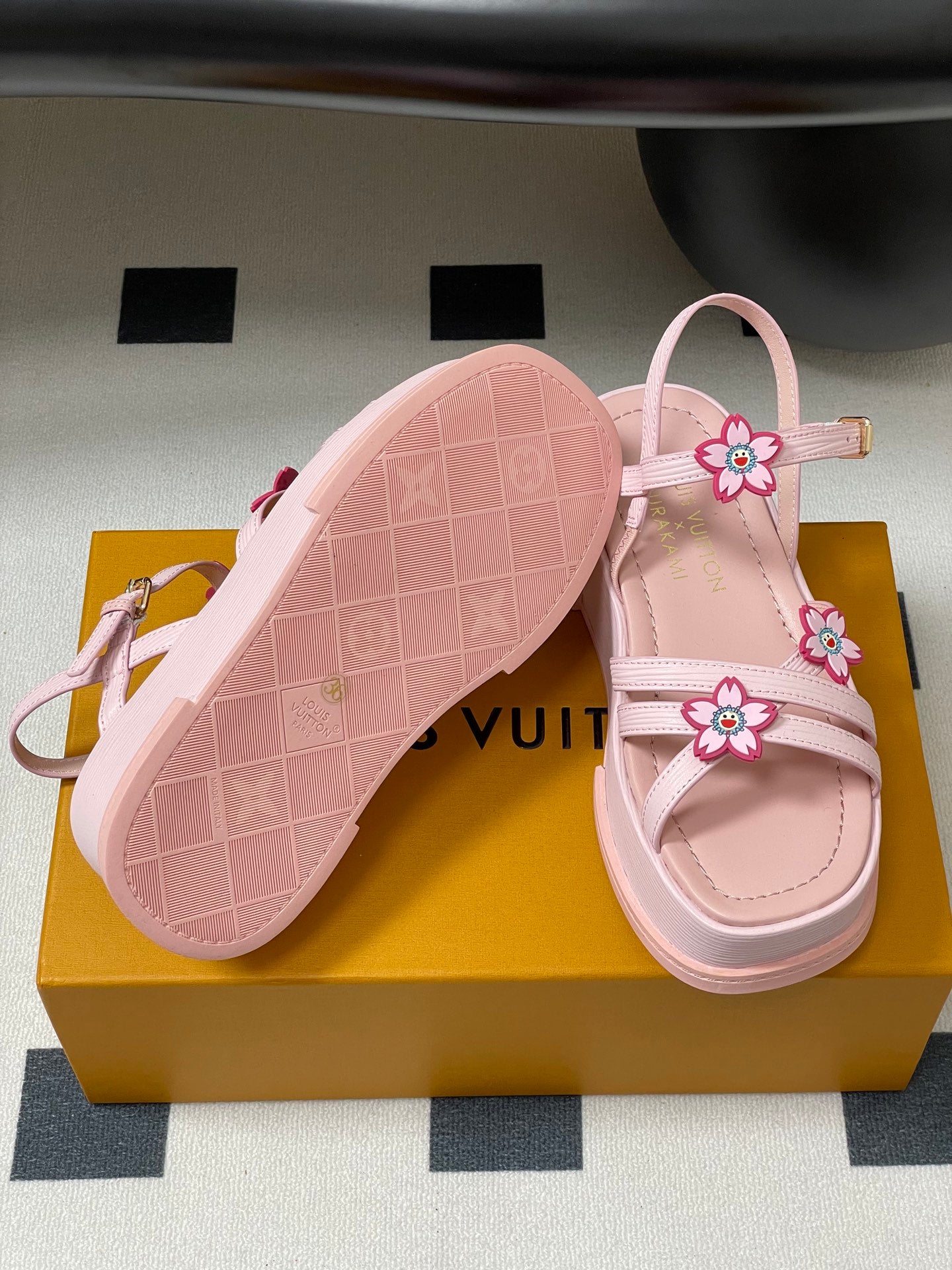 LuxluxHouse Best Quality Women Shoes Louis Vuitton