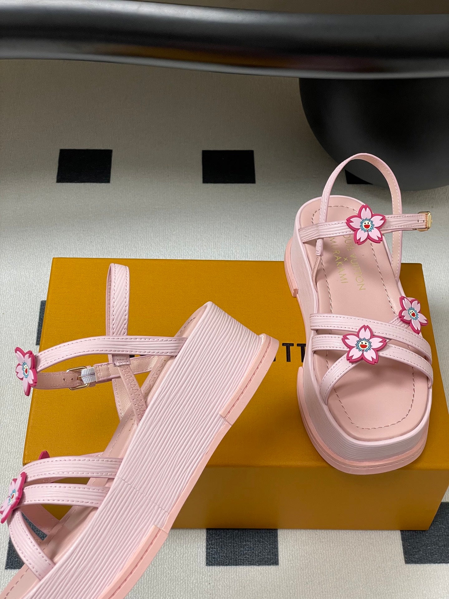 LuxluxHouse Best Quality Women Shoes Louis Vuitton