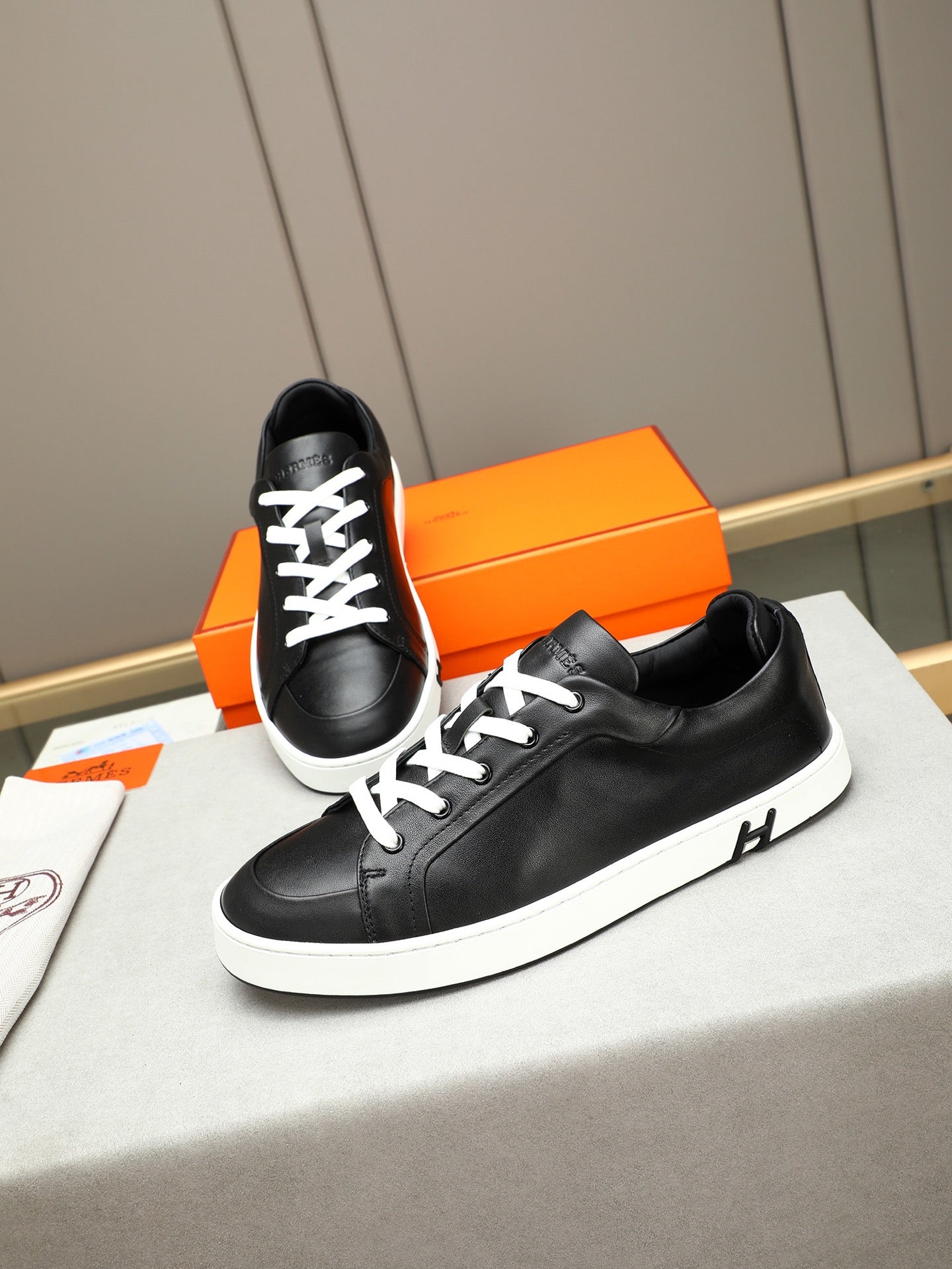 LuxluxHouse Best Quality Shoes Hermes