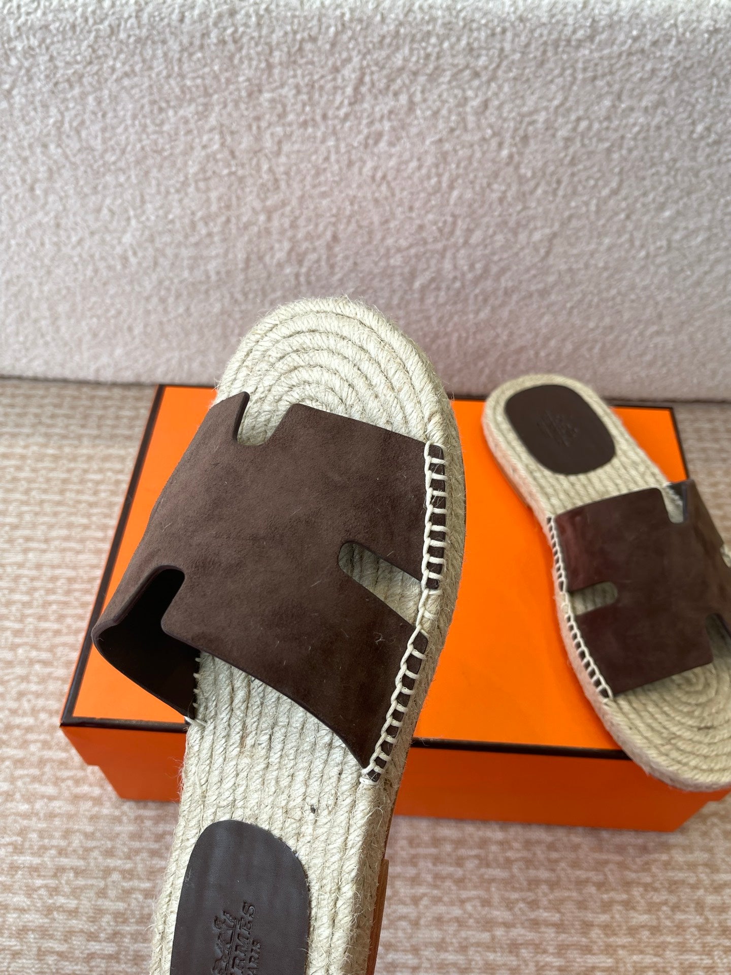 LuxluxHouse Best Quality Women Shoes Hermes