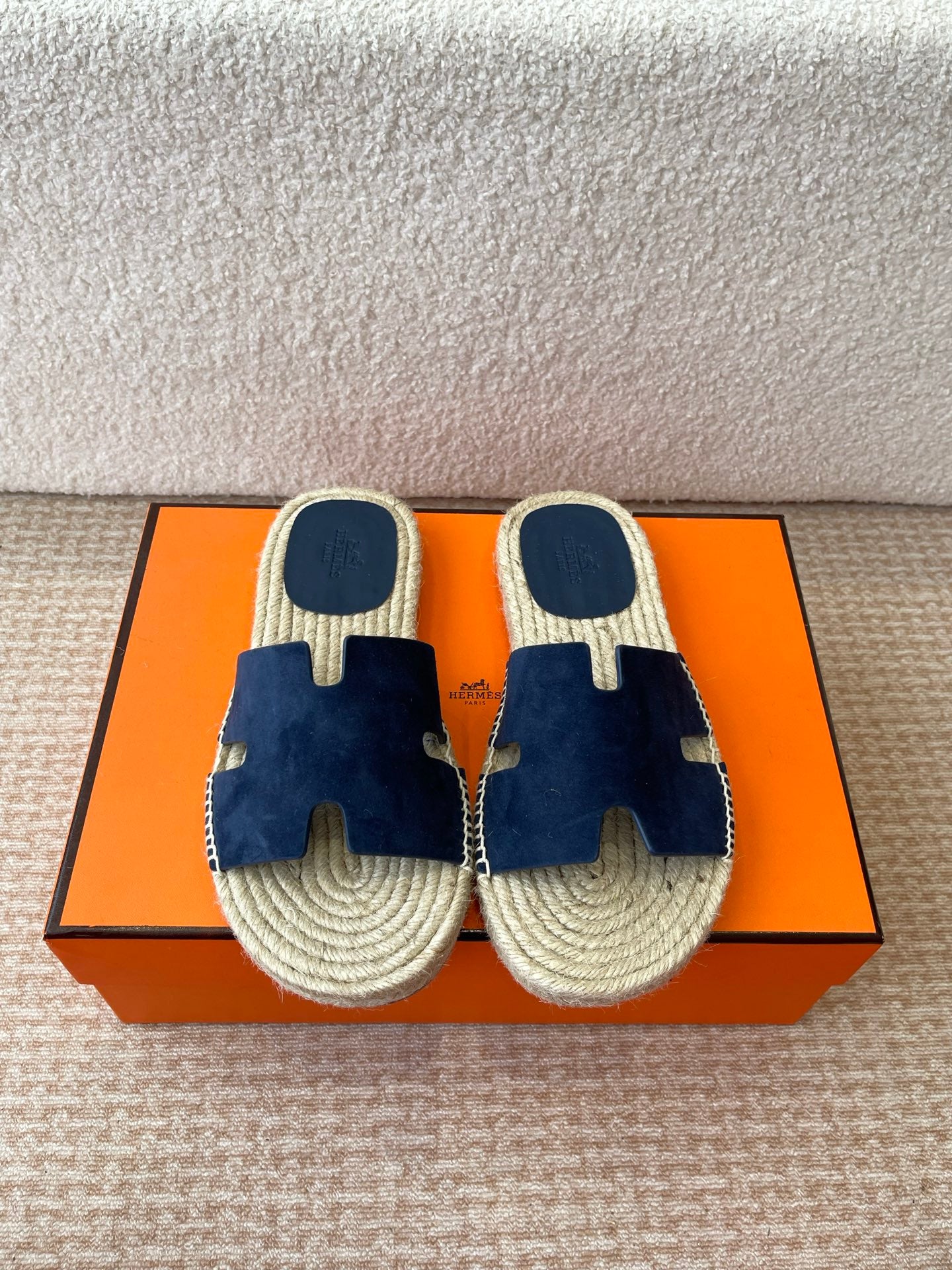 LuxluxHouse Best Quality Women Shoes Hermes
