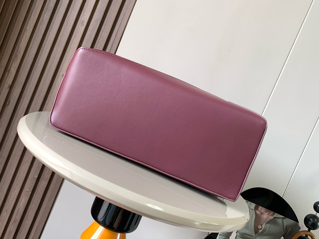 LuxluxHouse Best Quality Bags Loewe