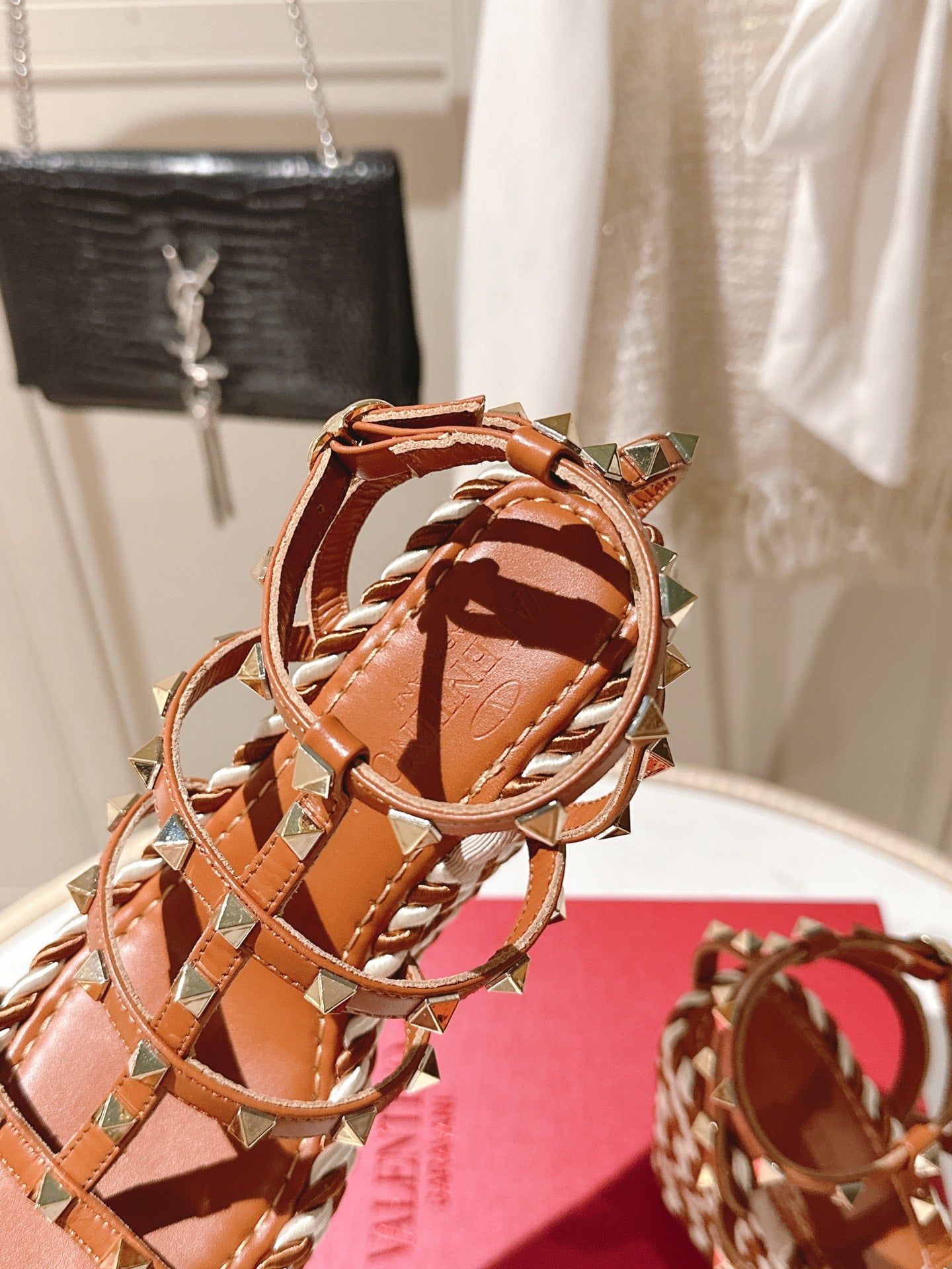 LuxluxHouse Best Quality Valentino Women Shoes