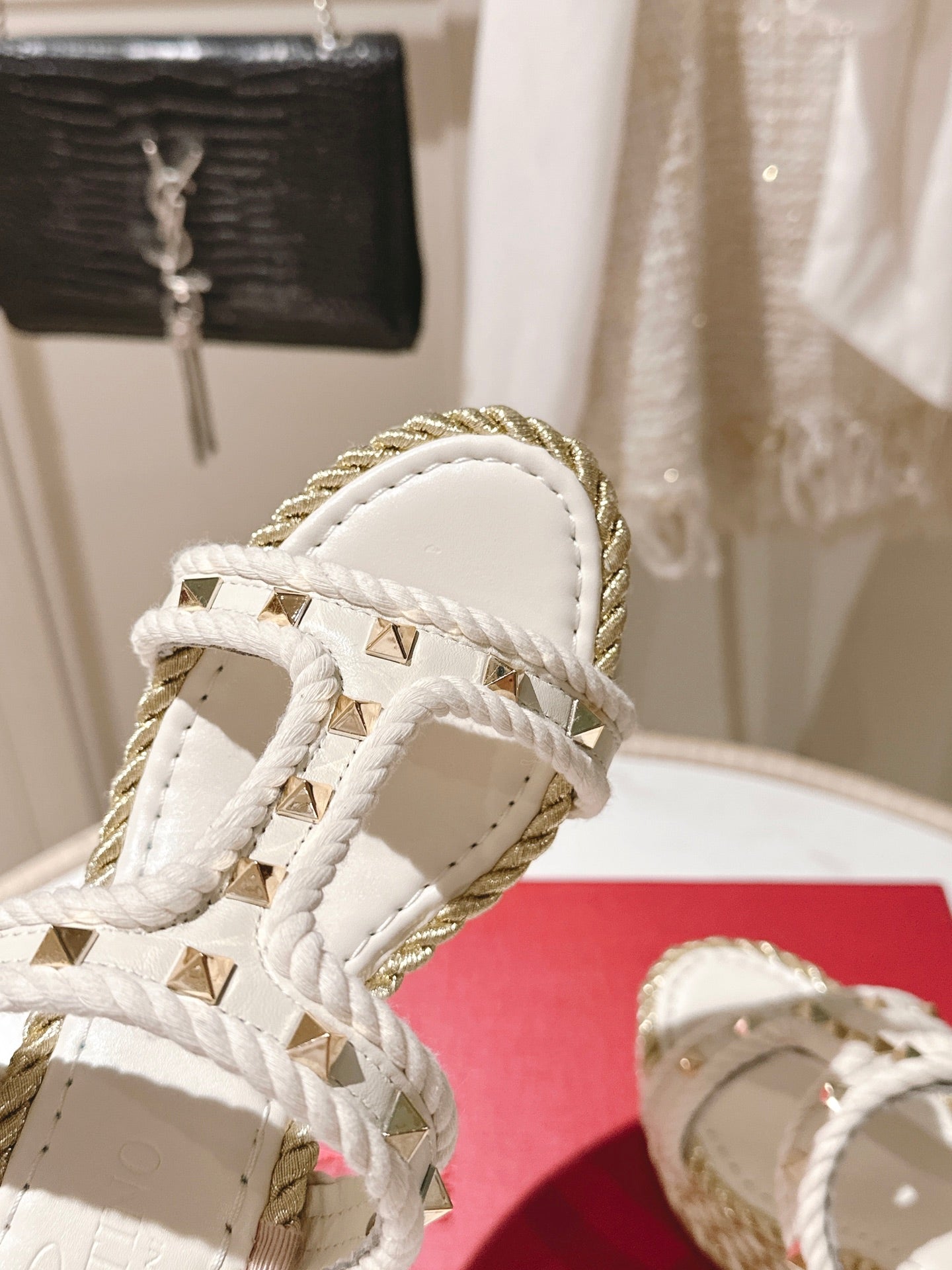 LuxluxHouse Best Quality Valentino Women Shoes