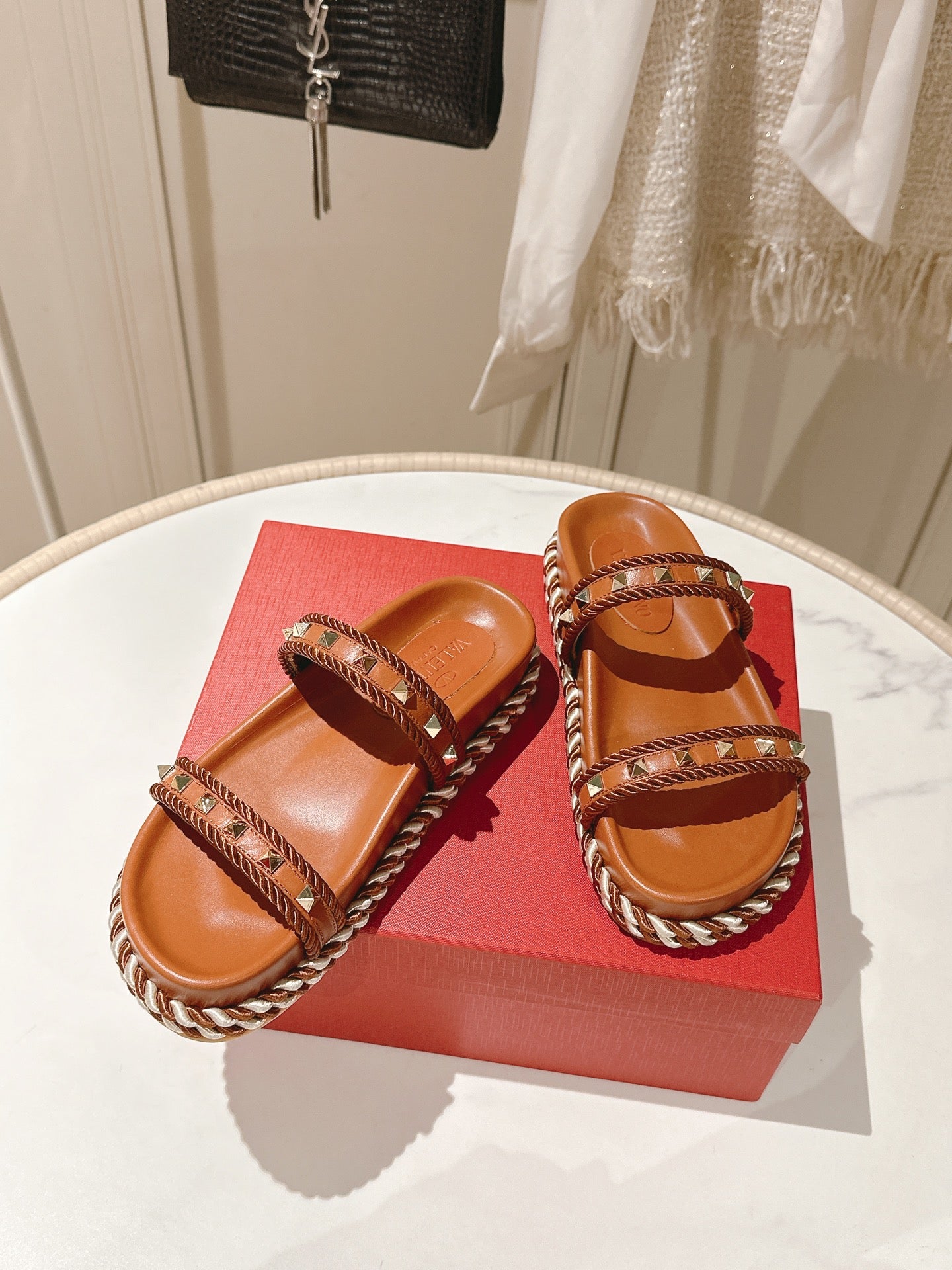 LuxluxHouse Best Quality Valentino Women Shoes