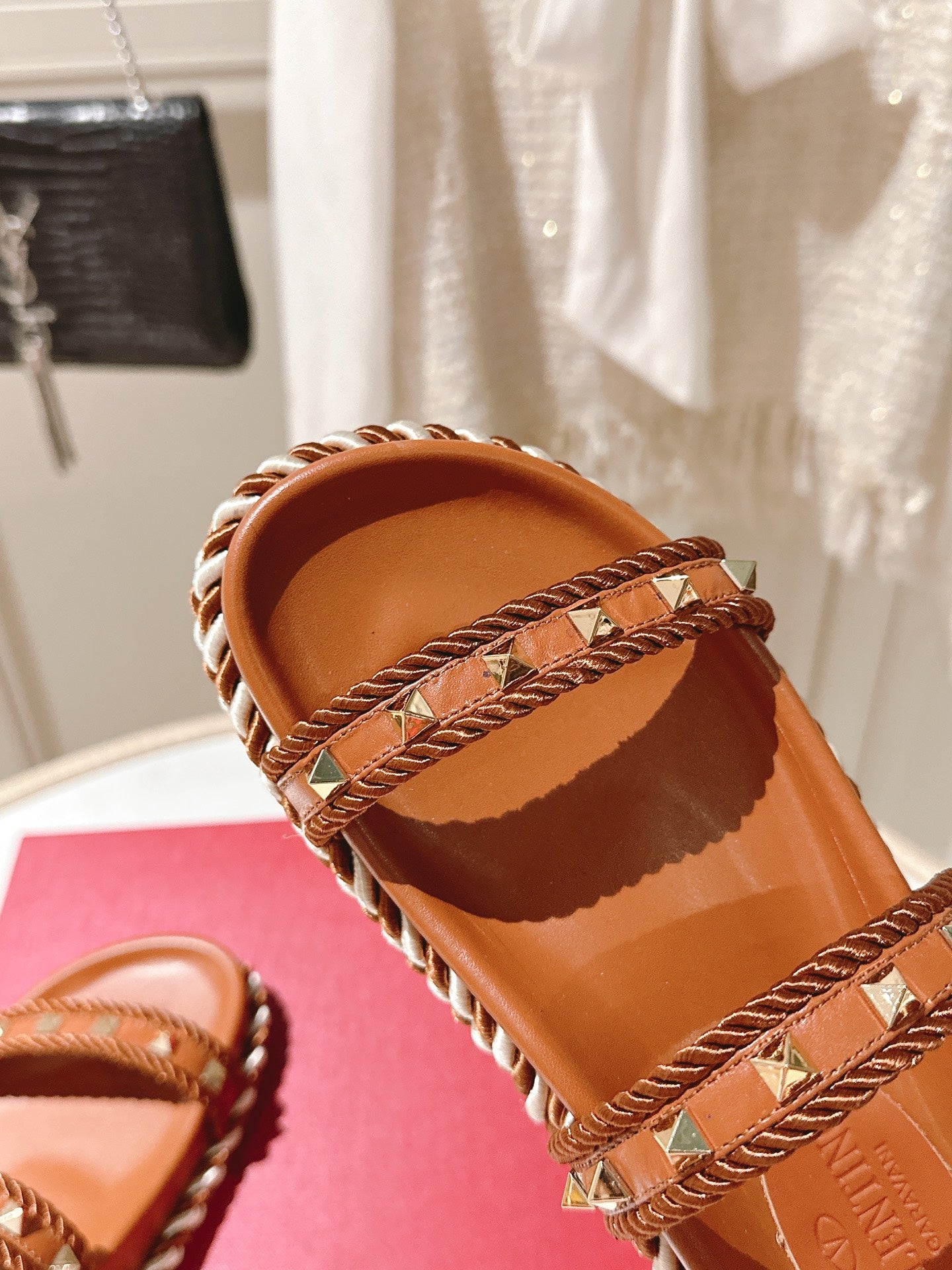LuxluxHouse Best Quality Valentino Women Shoes