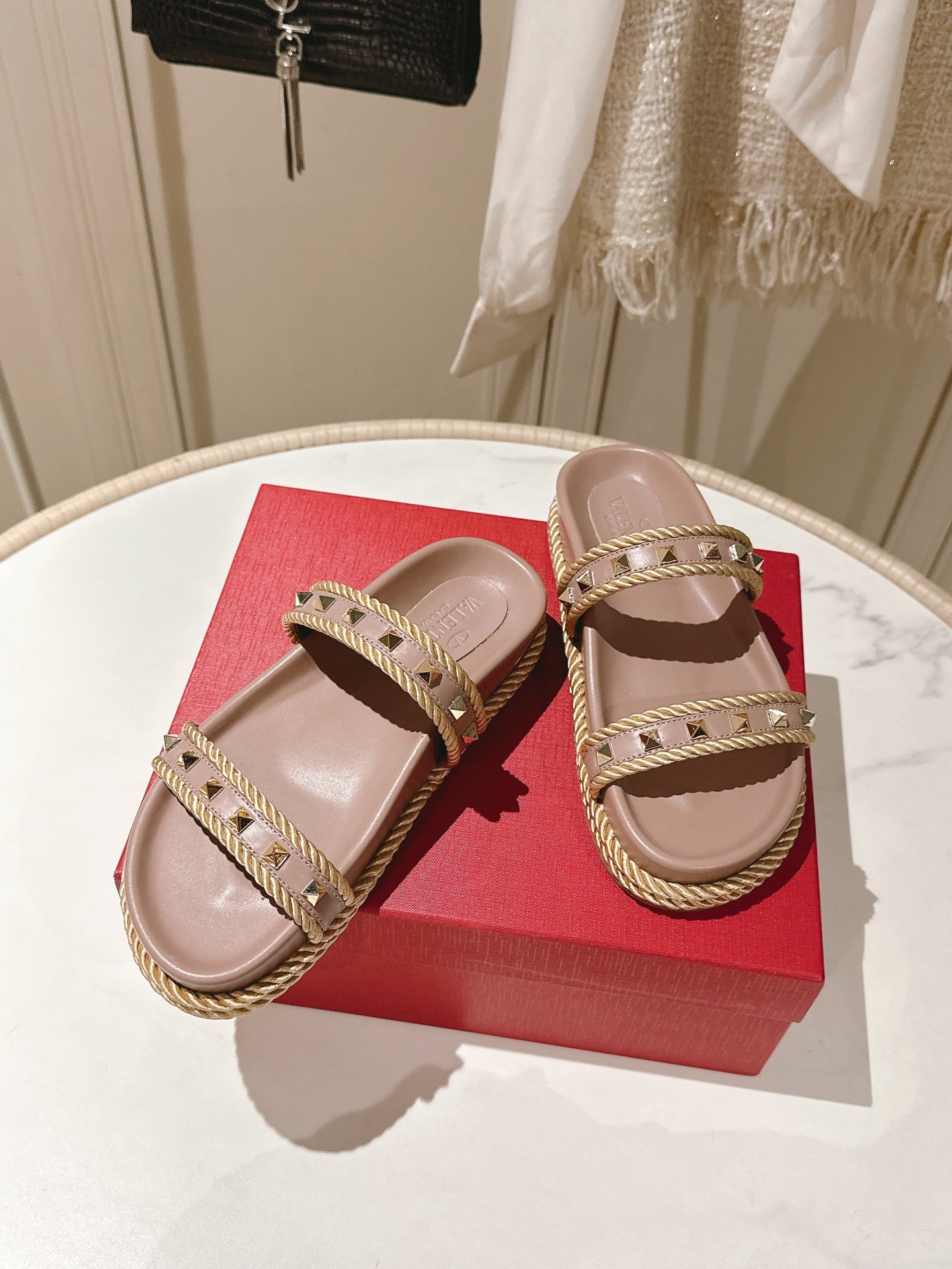 LuxluxHouse Best Quality Valentino Women Shoes