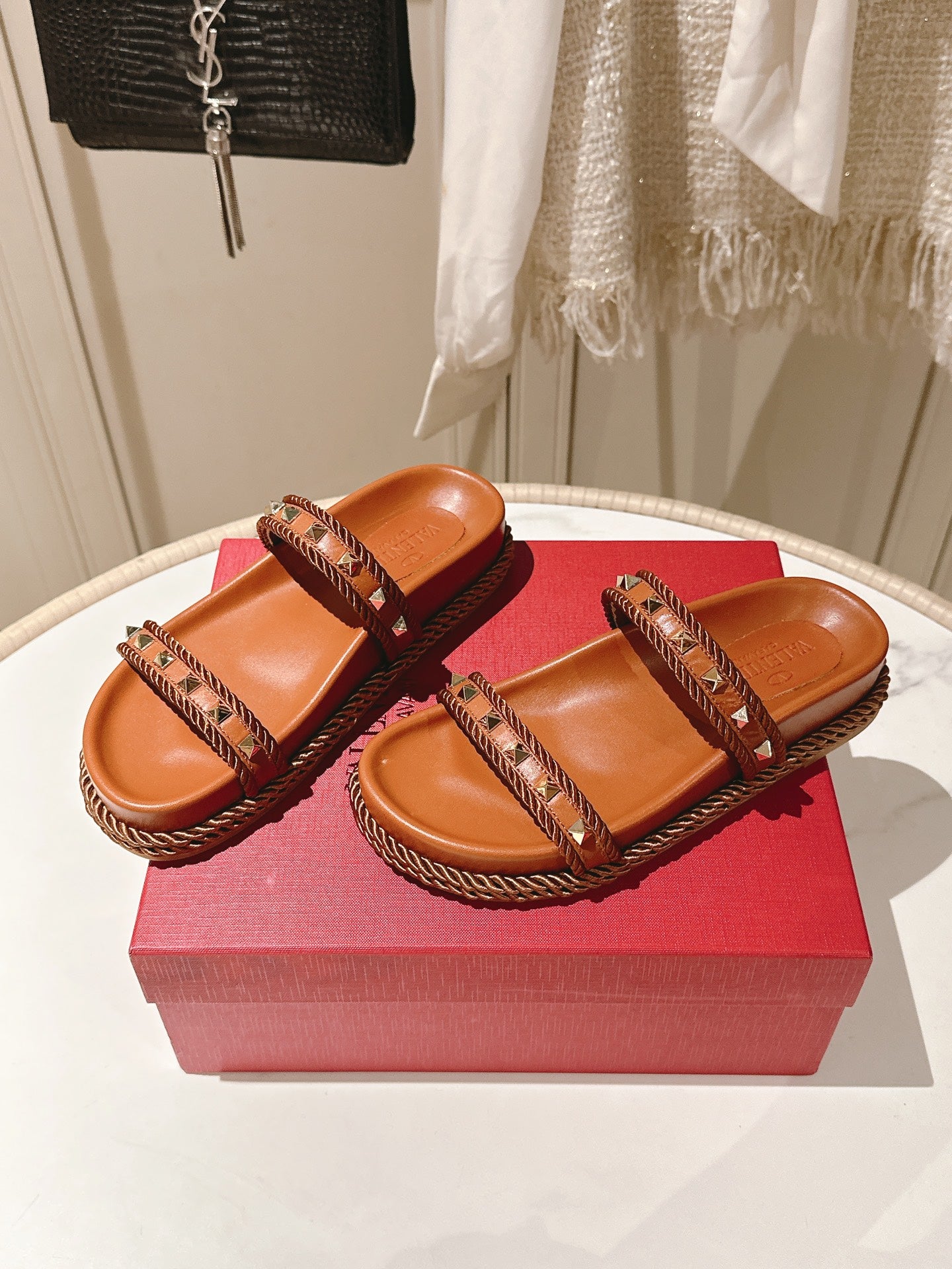 LuxluxHouse Best Quality Valentino Women Shoes