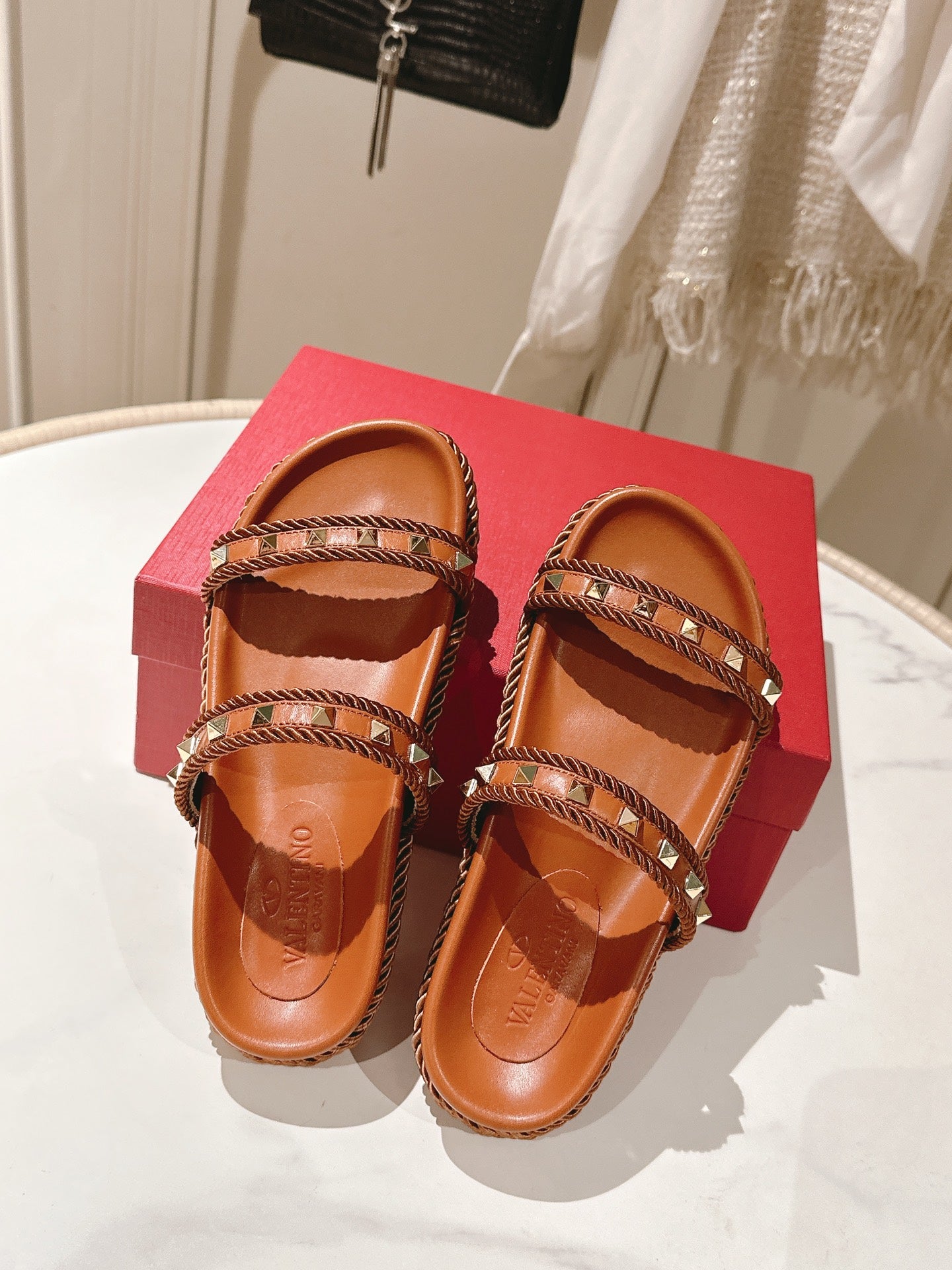 LuxluxHouse Best Quality Valentino Women Shoes