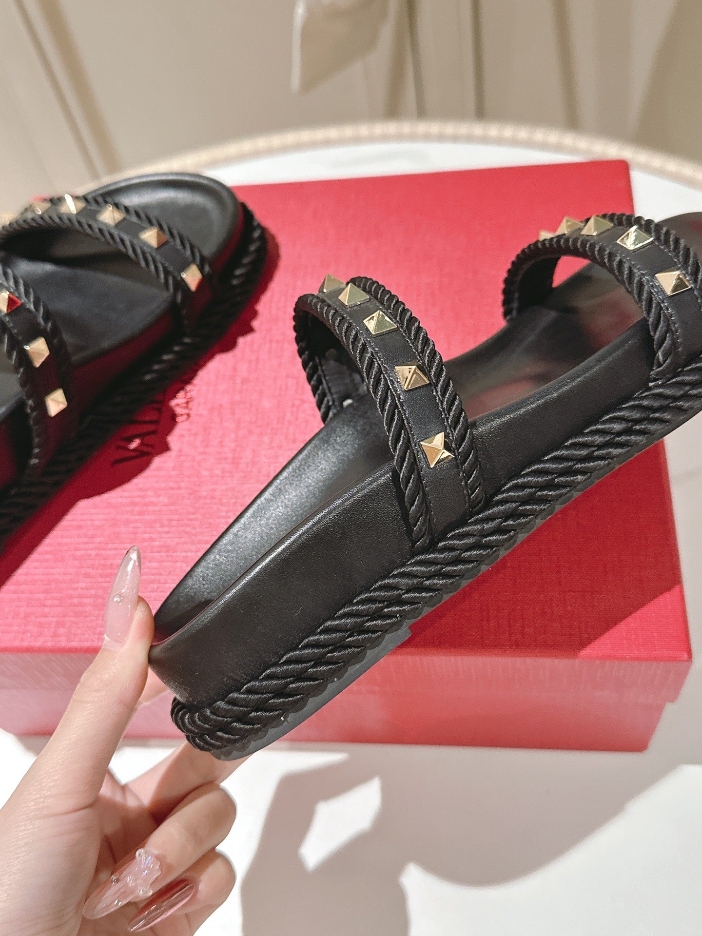 LuxluxHouse Best Quality Valentino Women Shoes