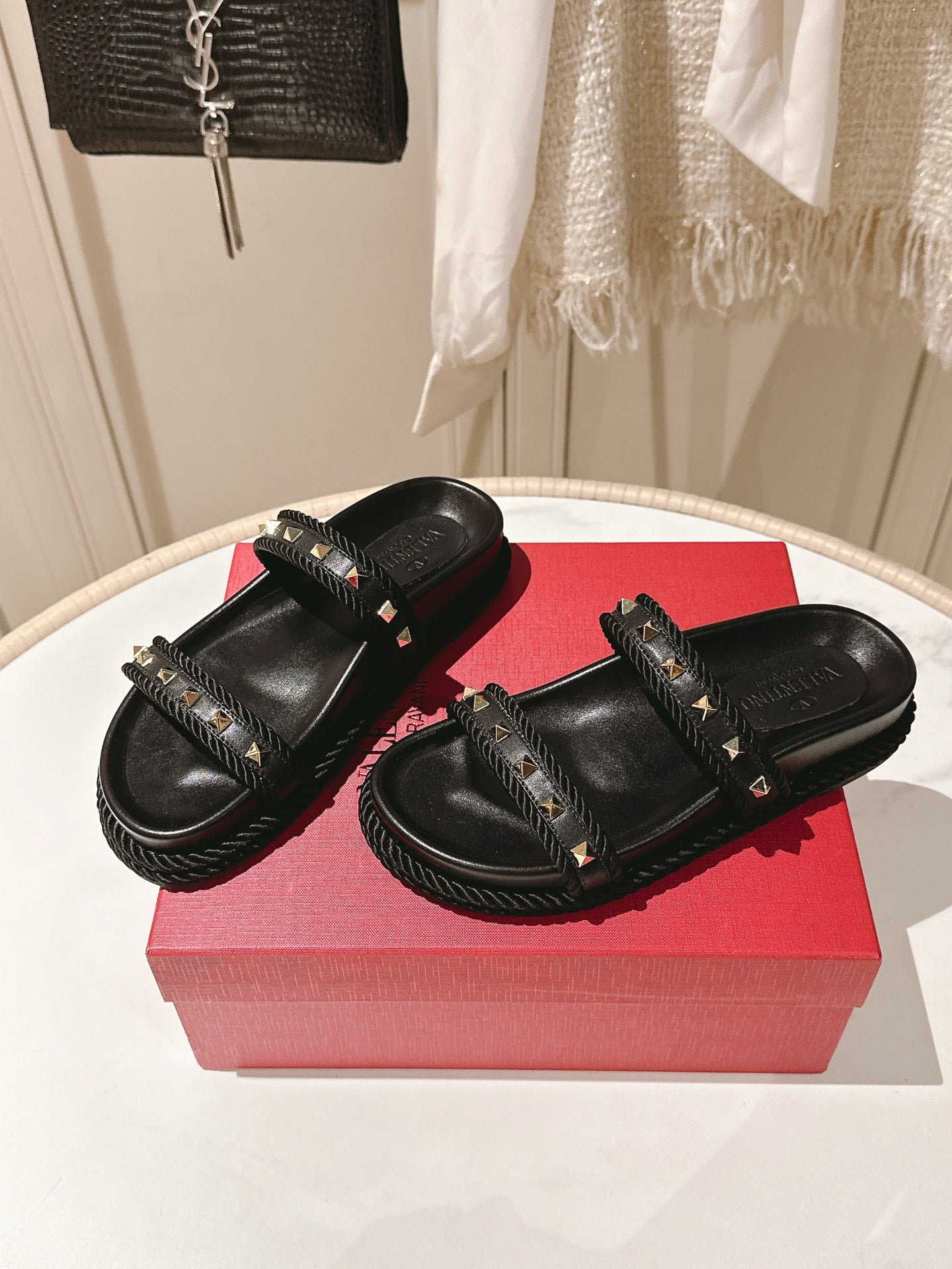 LuxluxHouse Best Quality Valentino Women Shoes