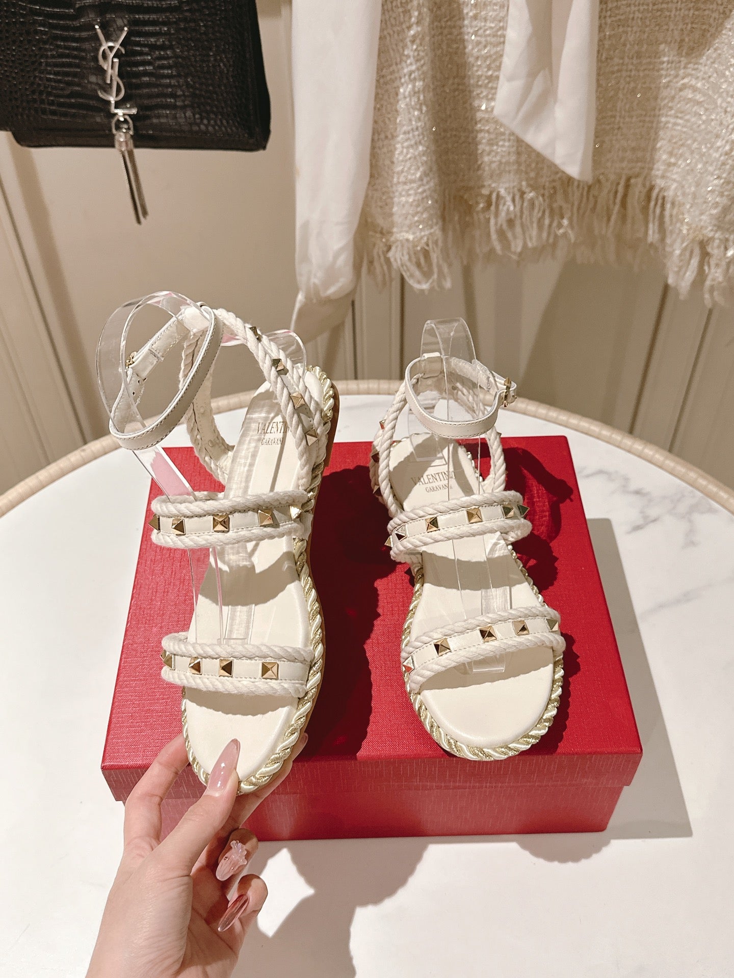 LuxluxHouse Best Quality Valentino Women Shoes