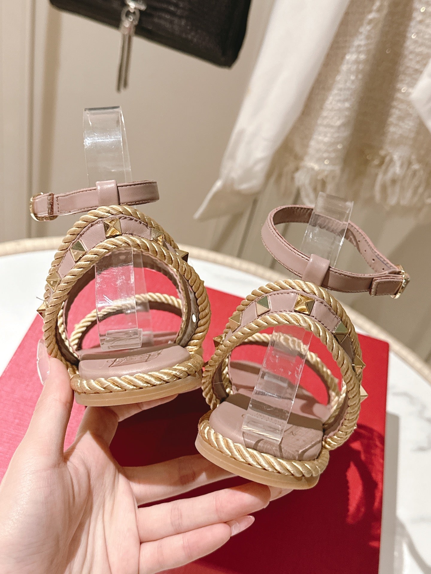 LuxluxHouse Best Quality Valentino Women Shoes